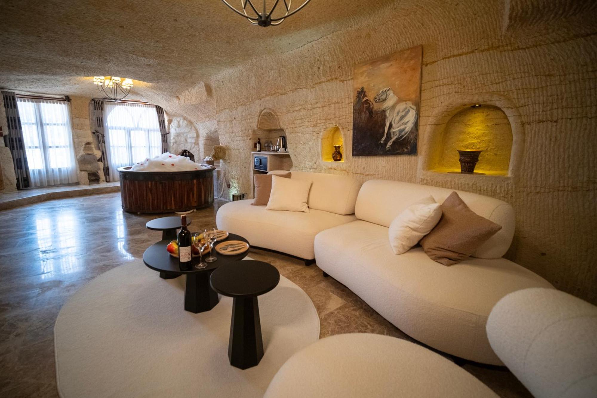 Evi Cave 4* Urgup