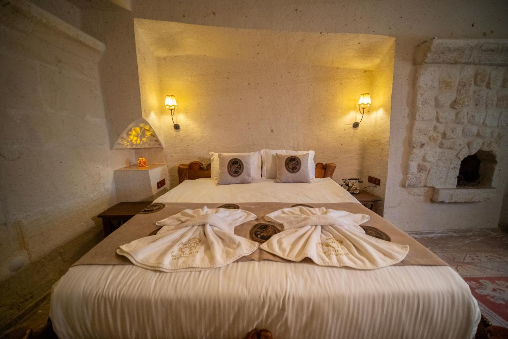 Hotel Evi Cave