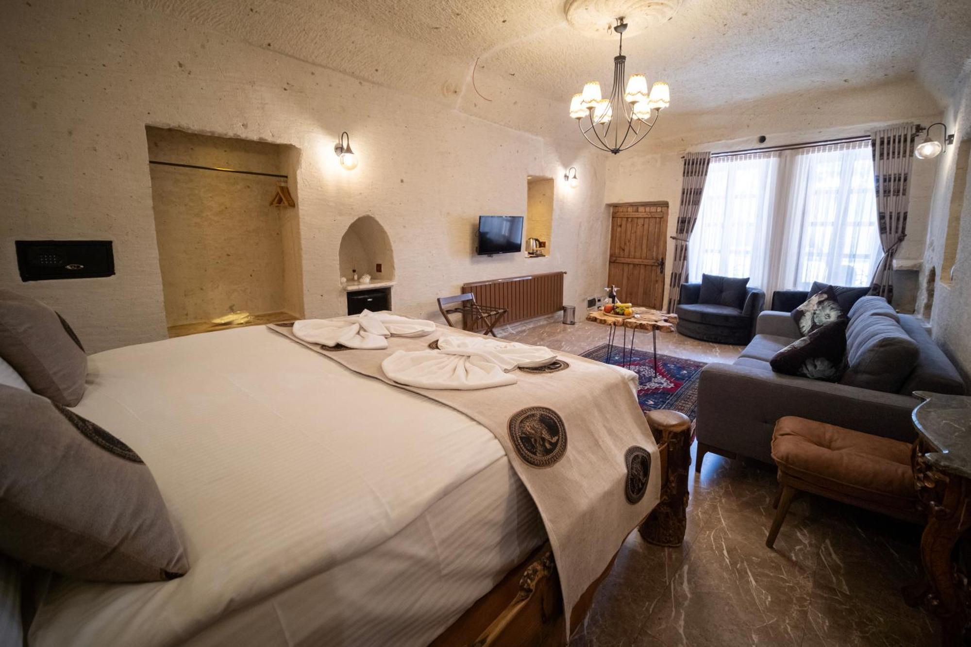 Evi Cave 4* Urgup