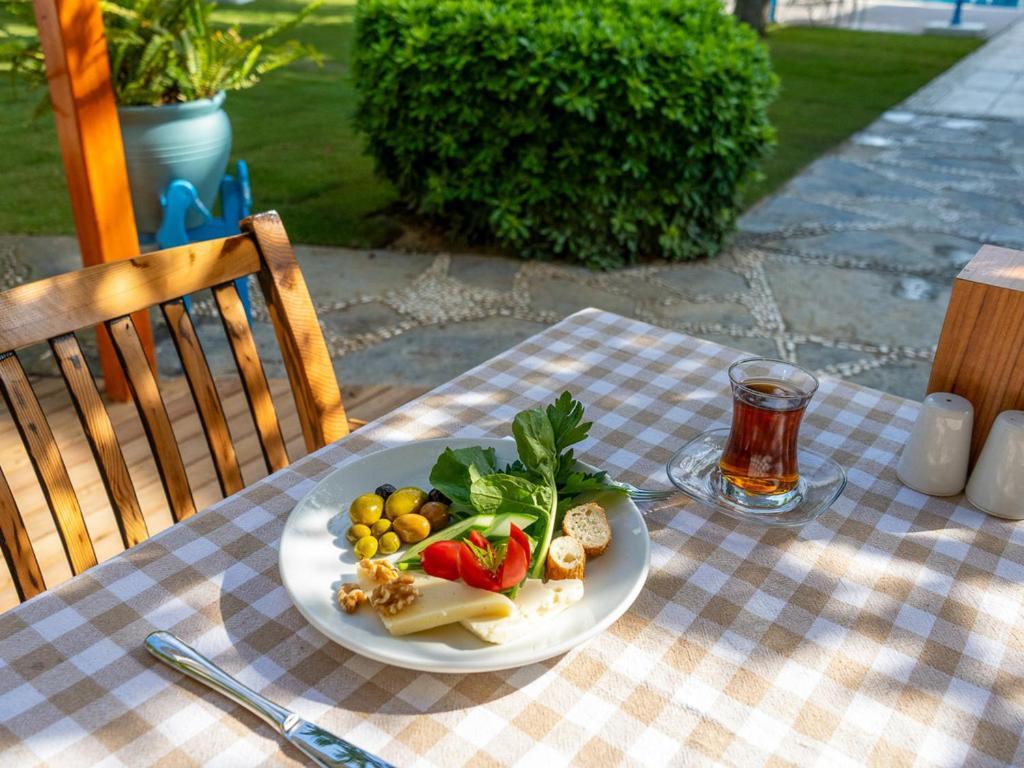 Hotel Gumusluk 3* Gumusluk