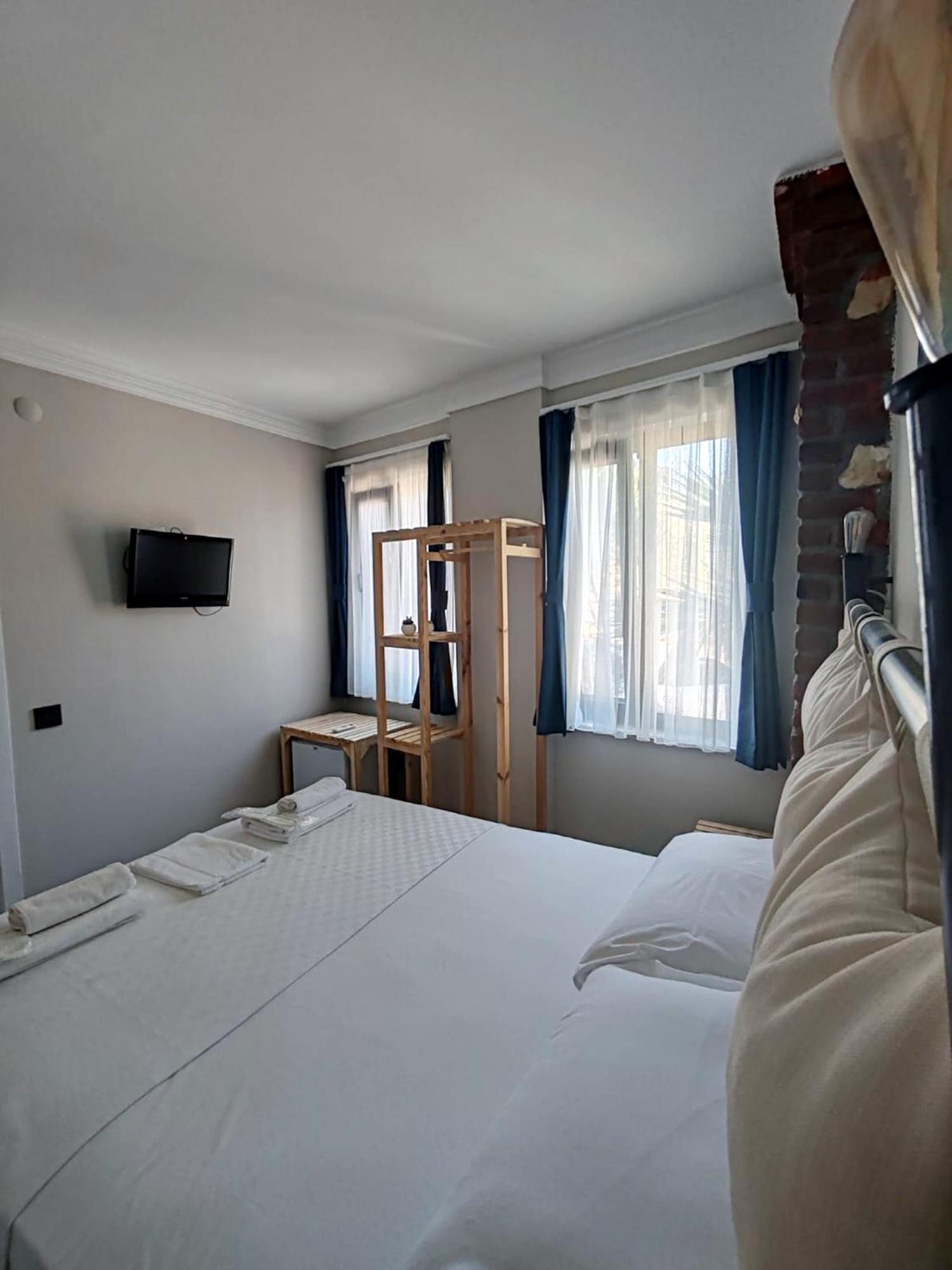 Aim Hotel