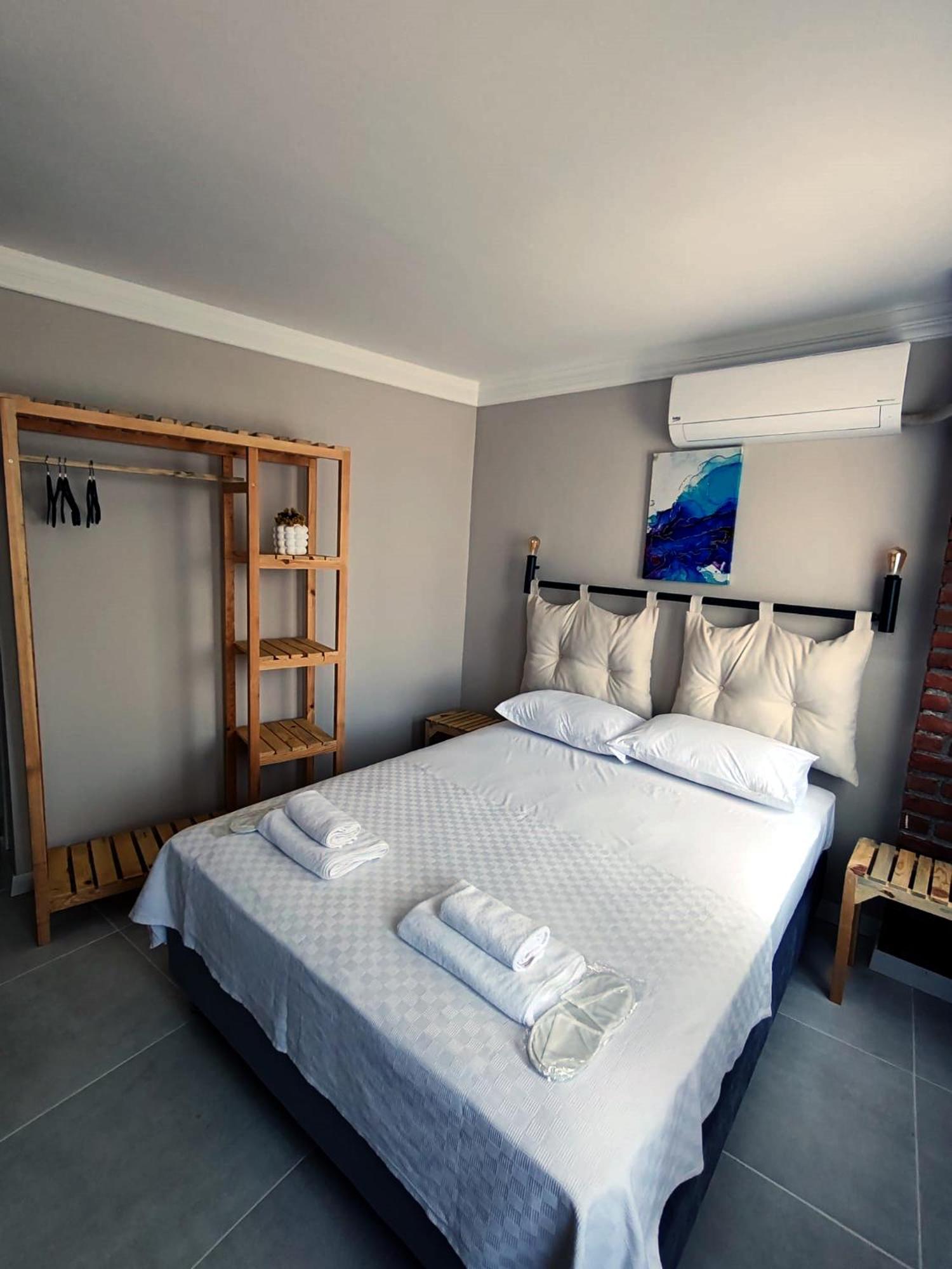 Aim Hotel