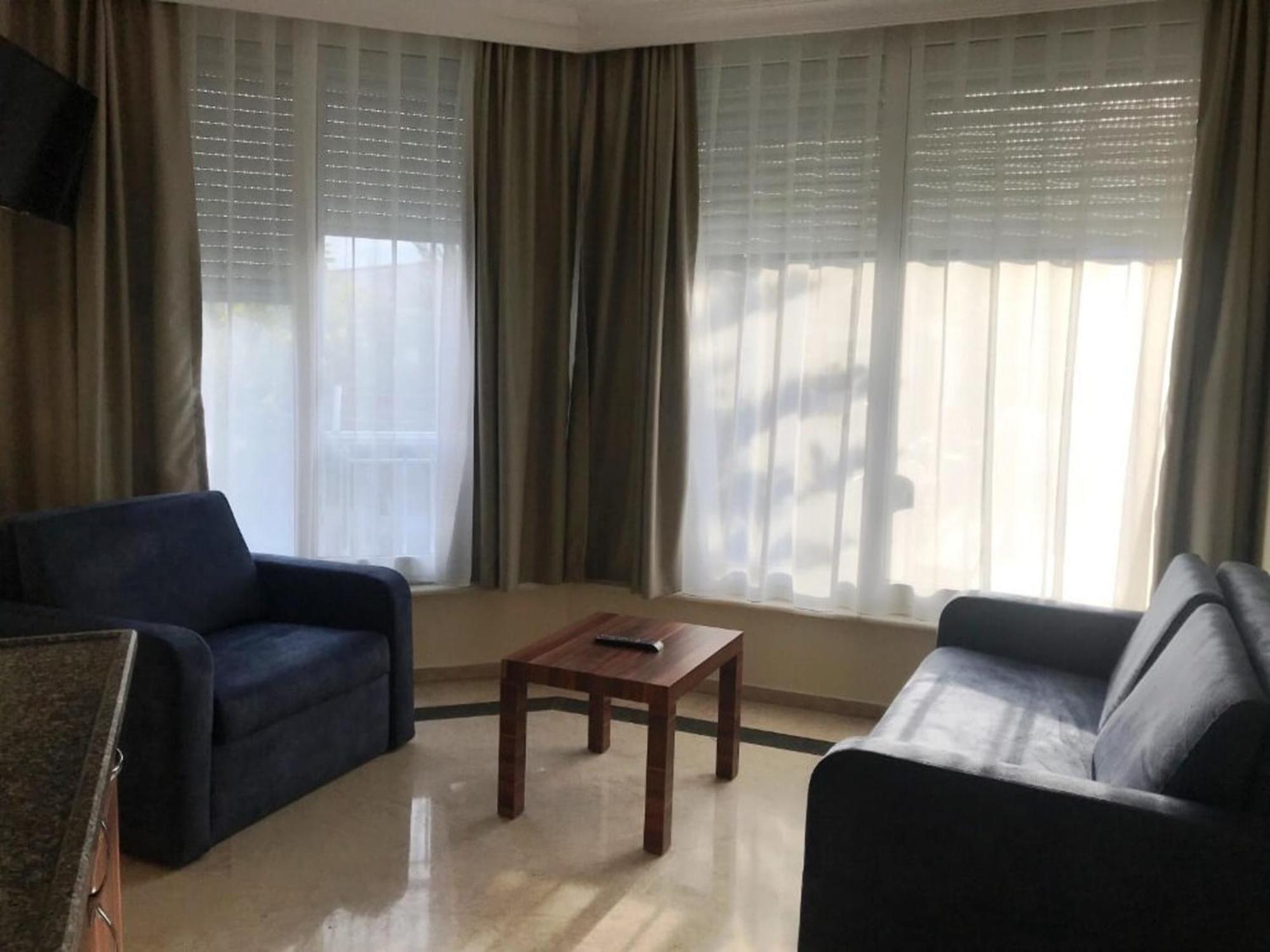 Minta Aparthotel