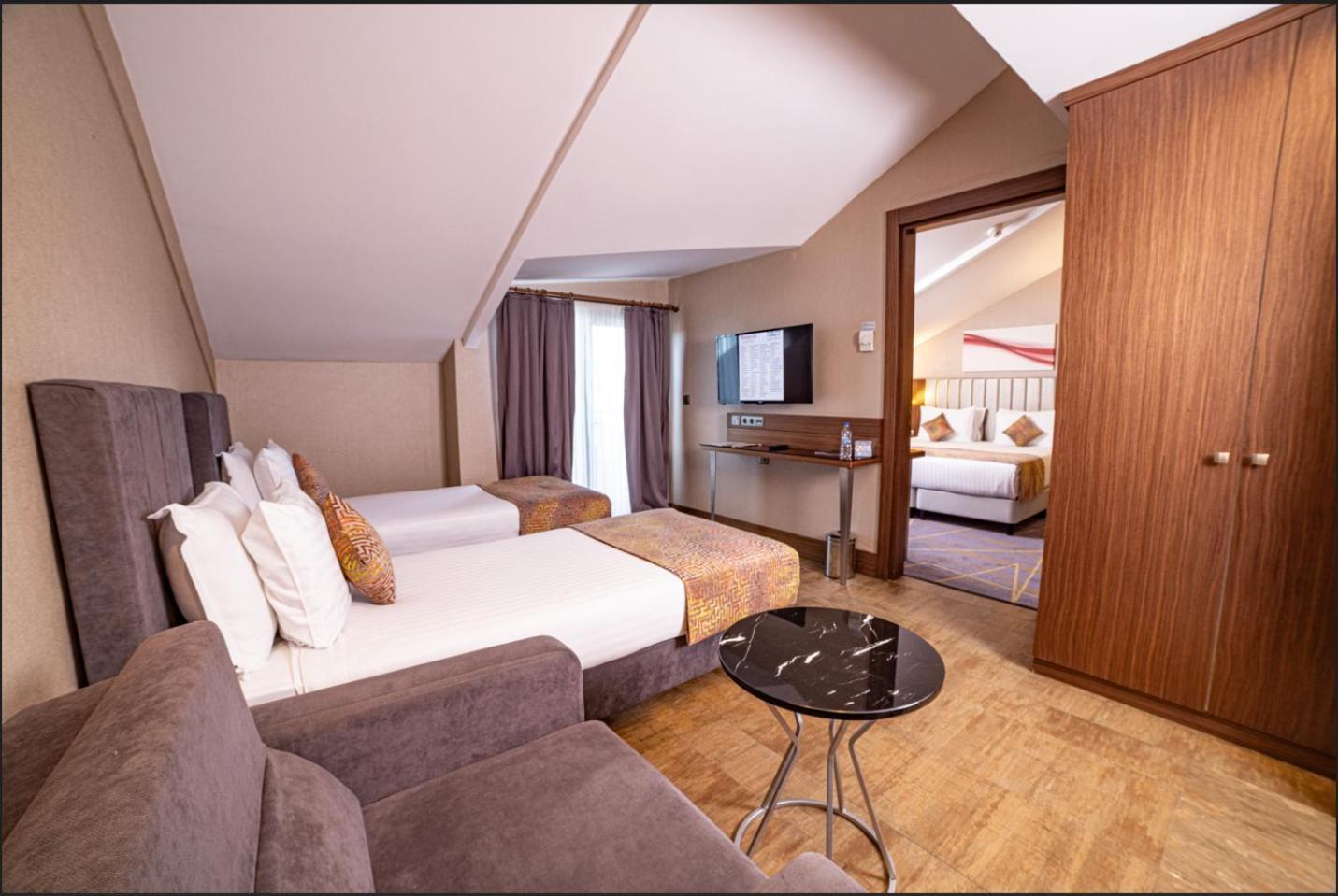 Ramada By Wyndham Alibeykoy Istanbul