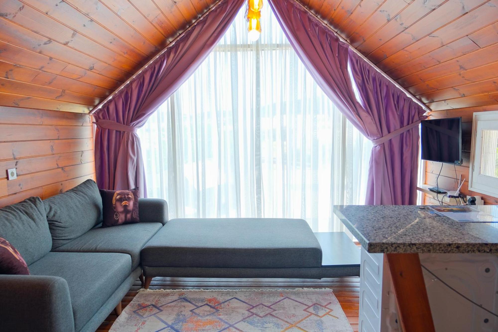 Aparthotel Bu