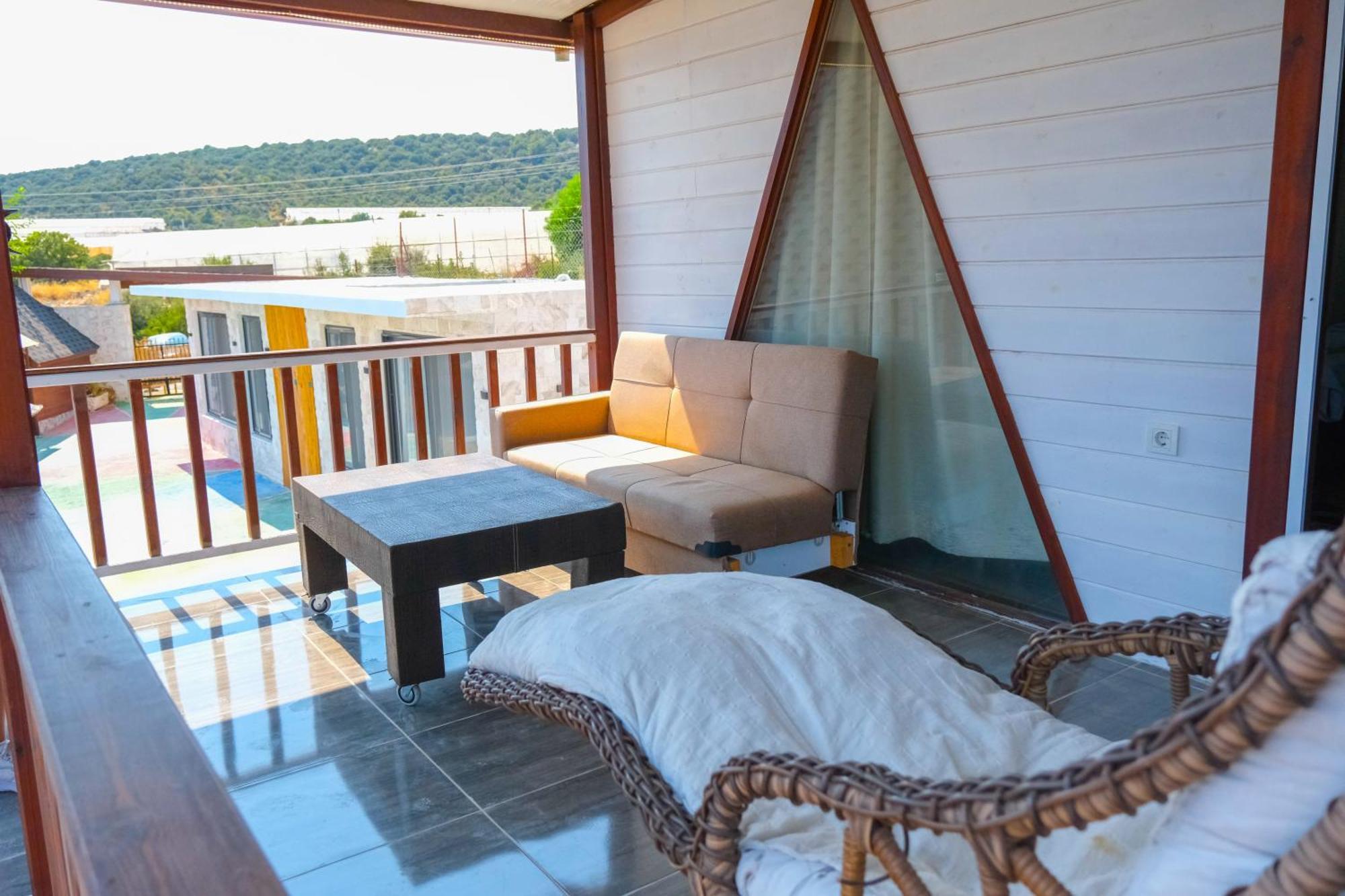 Bu Aparthotel