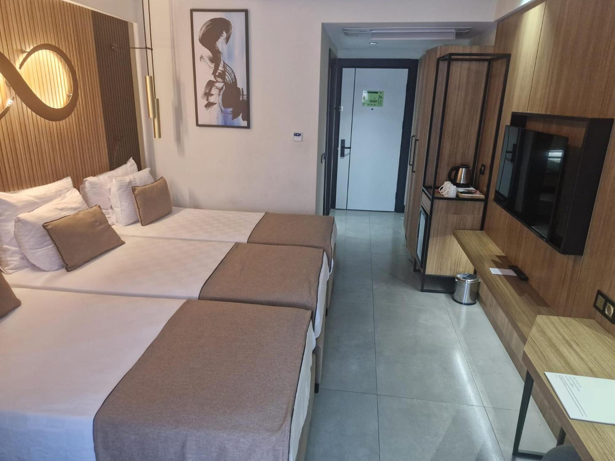 Hotel Ramada By Wyndham Pamukkale Thermal 5*