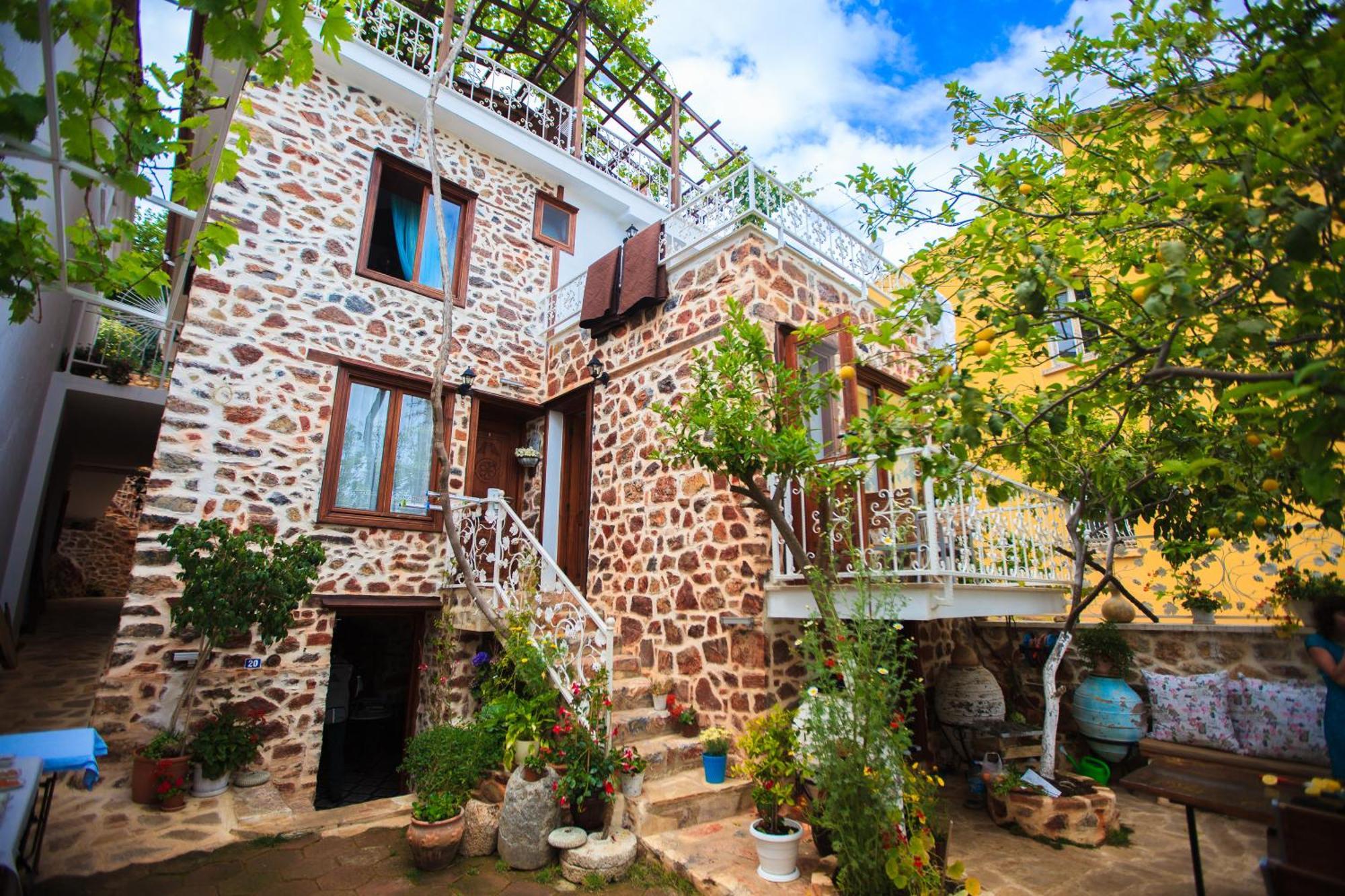 Hotel Lemon - Adult Only 3*