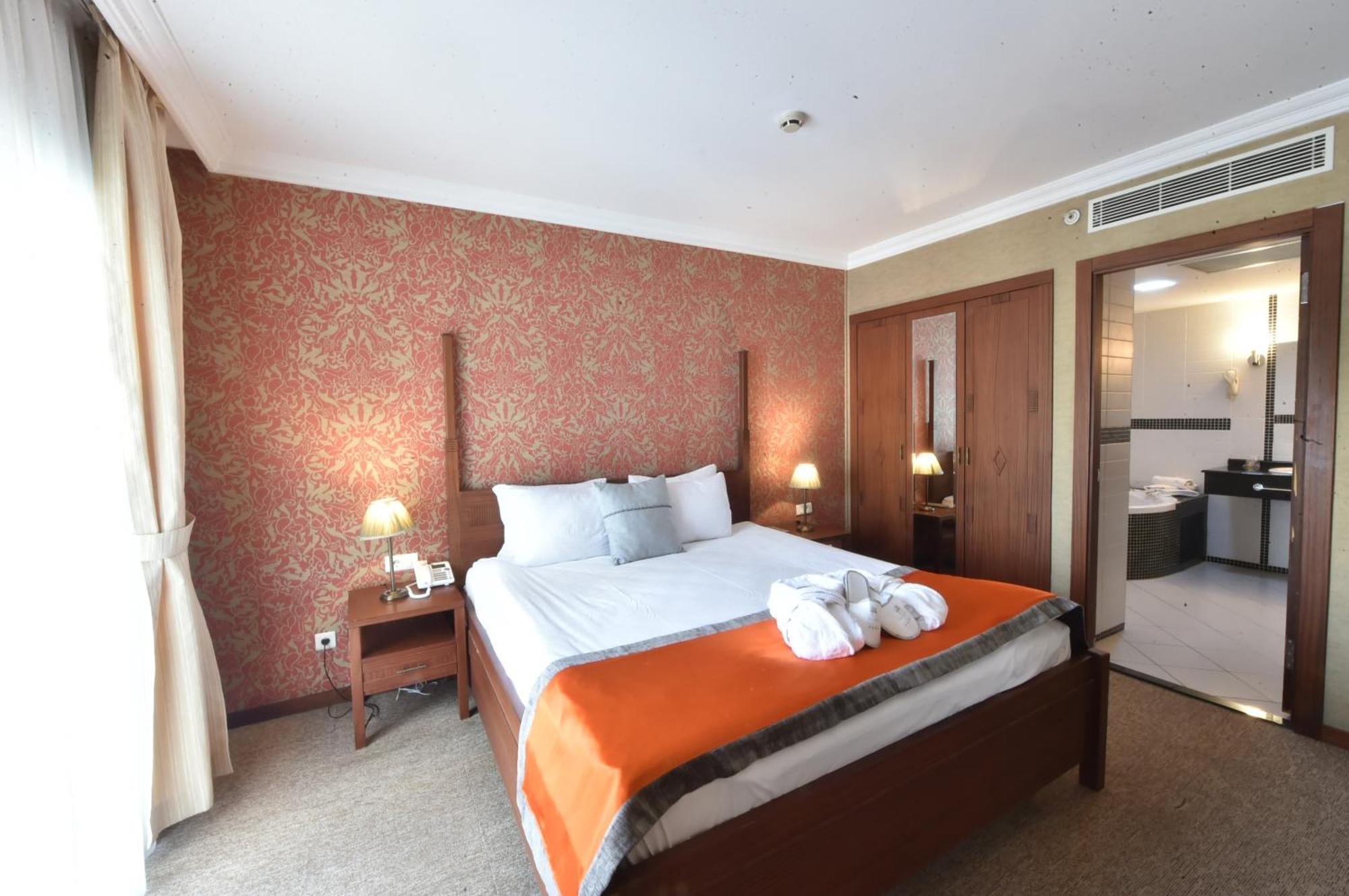 Hotel Midas