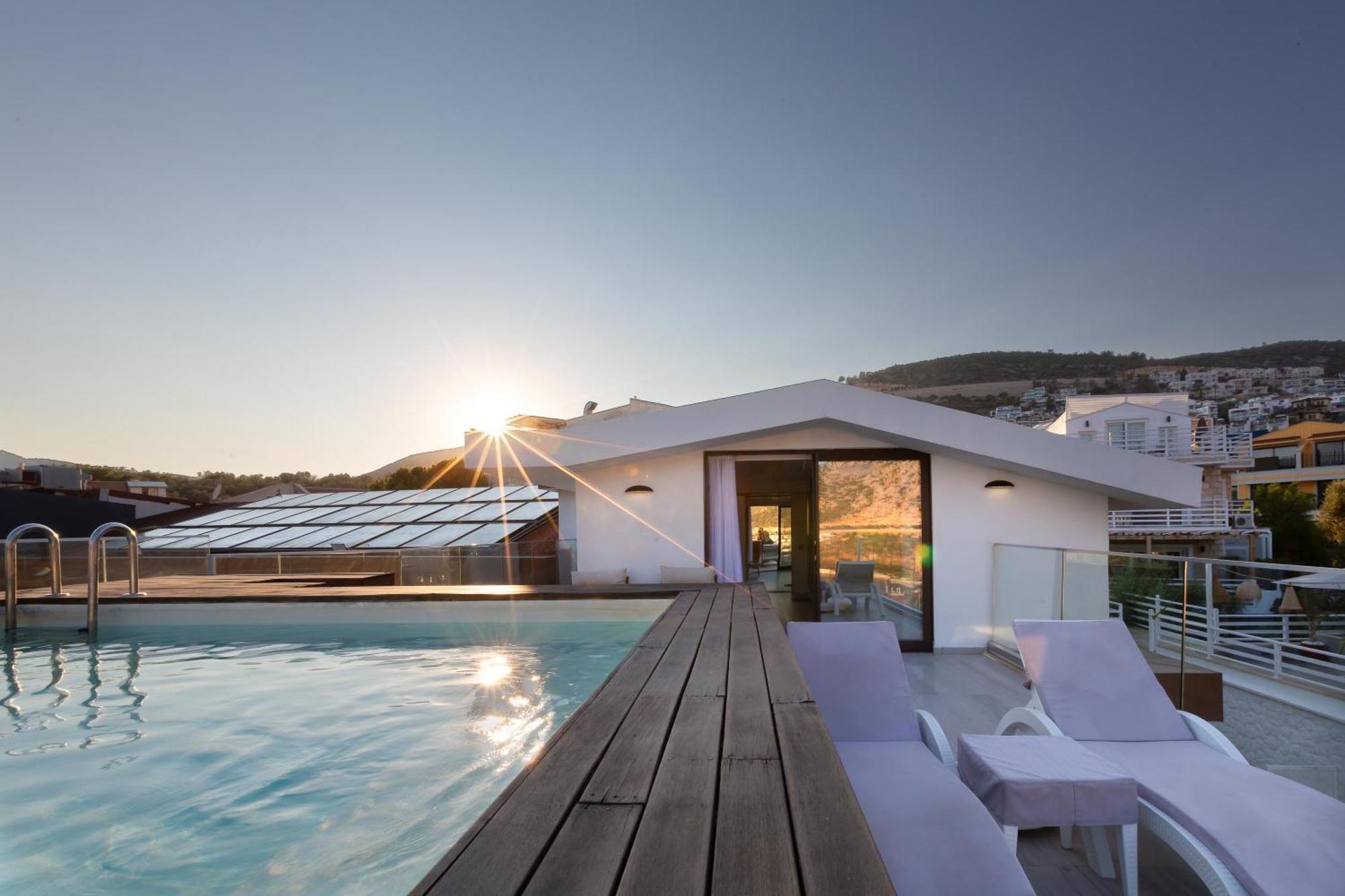Rhapsody & (adults Only) Kalkan