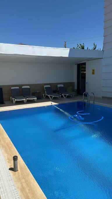 White House Villa Candarli