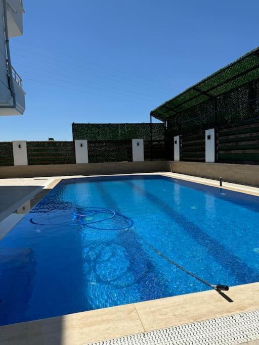 White House Villa