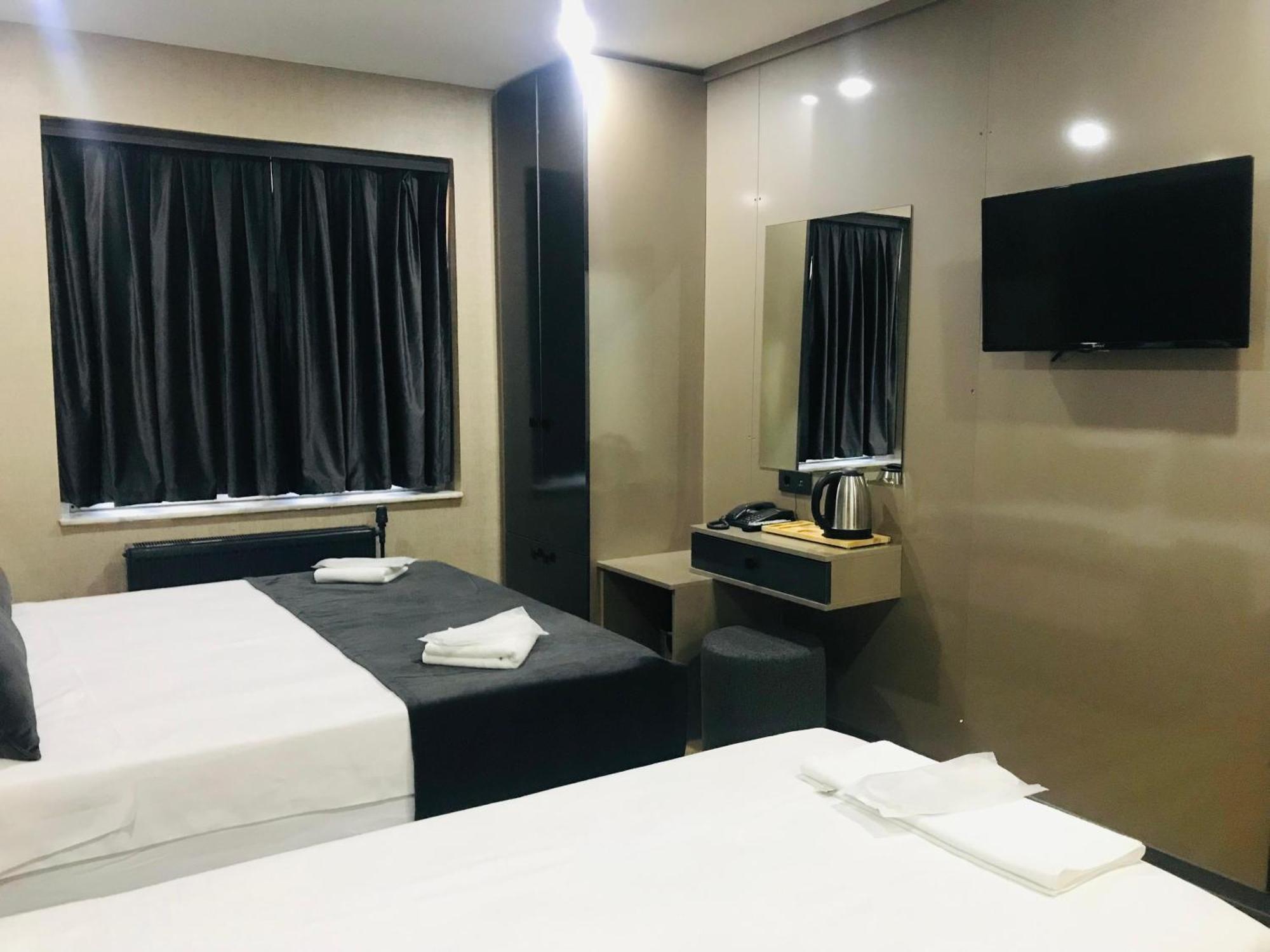 Hotel Miss Royal & 3*