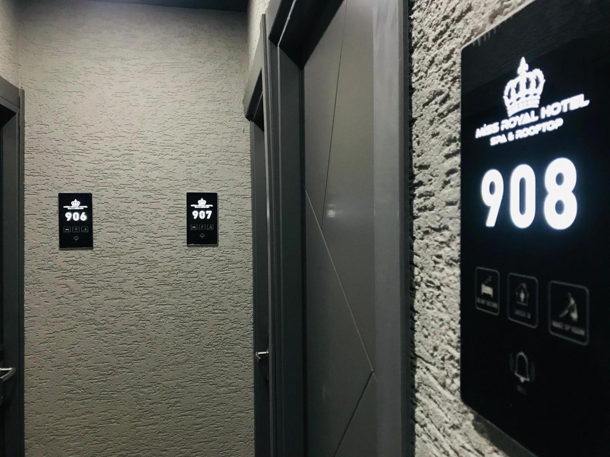 Hotel Miss Royal & 3*