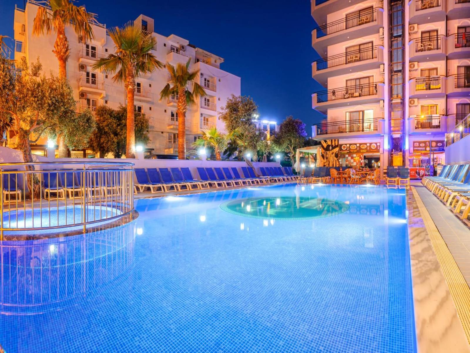 Aparthotel Mutlu 3*