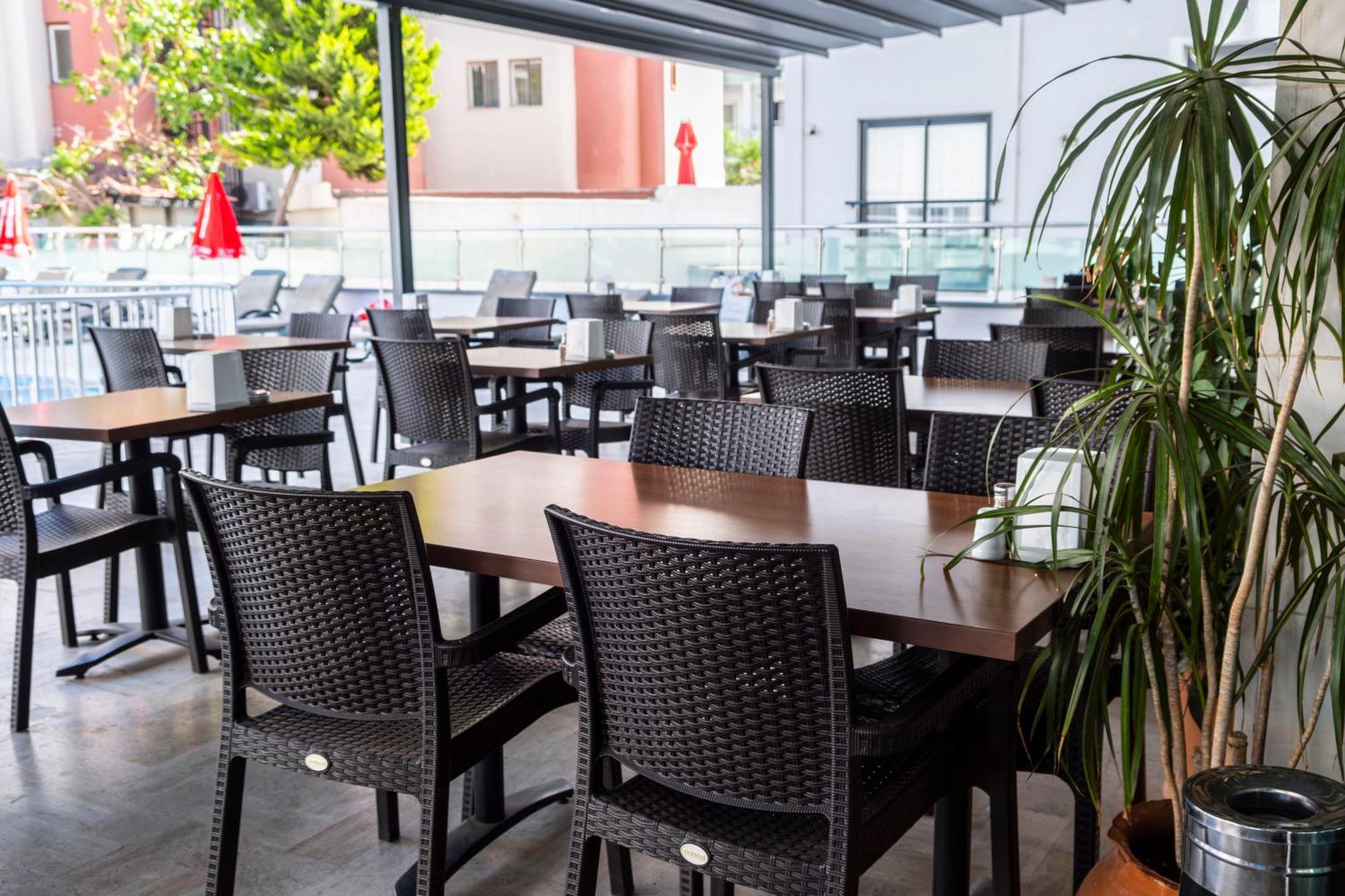 Hotel Alkan 3*