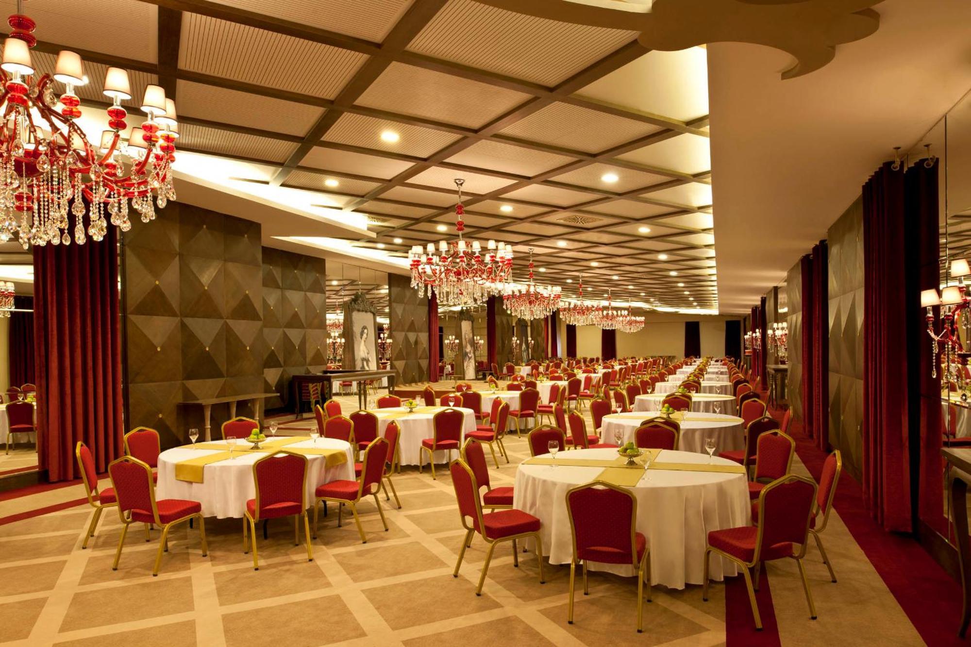 Kaya Palazzo & Mountain Hotel 4*