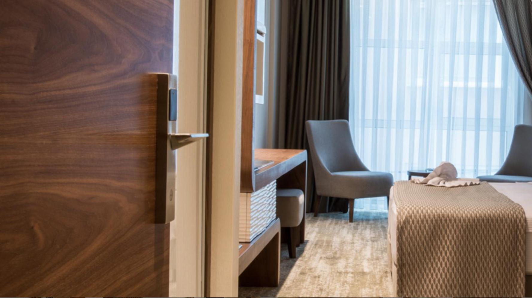 Ramada By Wyndham Gemli̇k Hotel 4*