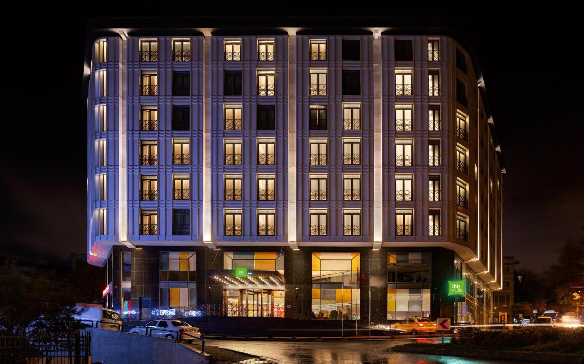 Ibis Styles Merter Hotel 5*