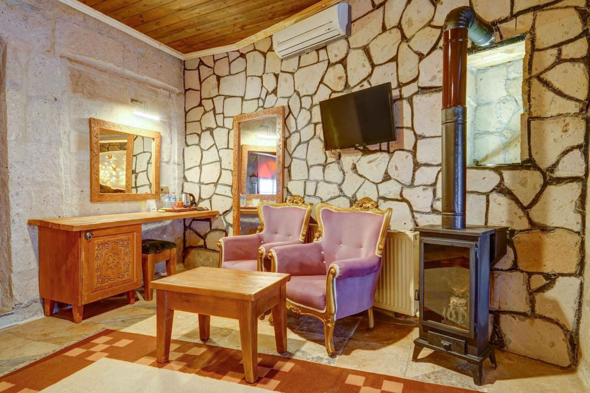 Nar I Ask Cave Hotel