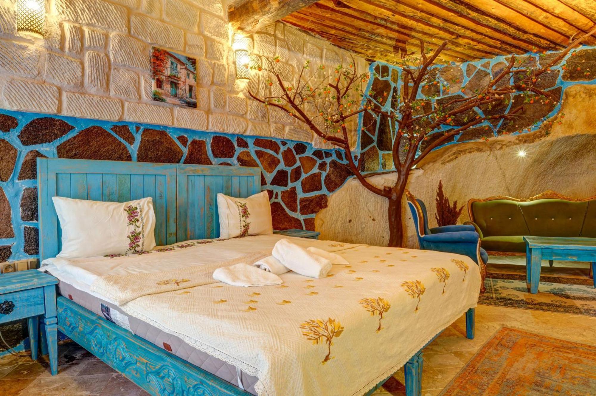Hotel Nar I Ask Cave