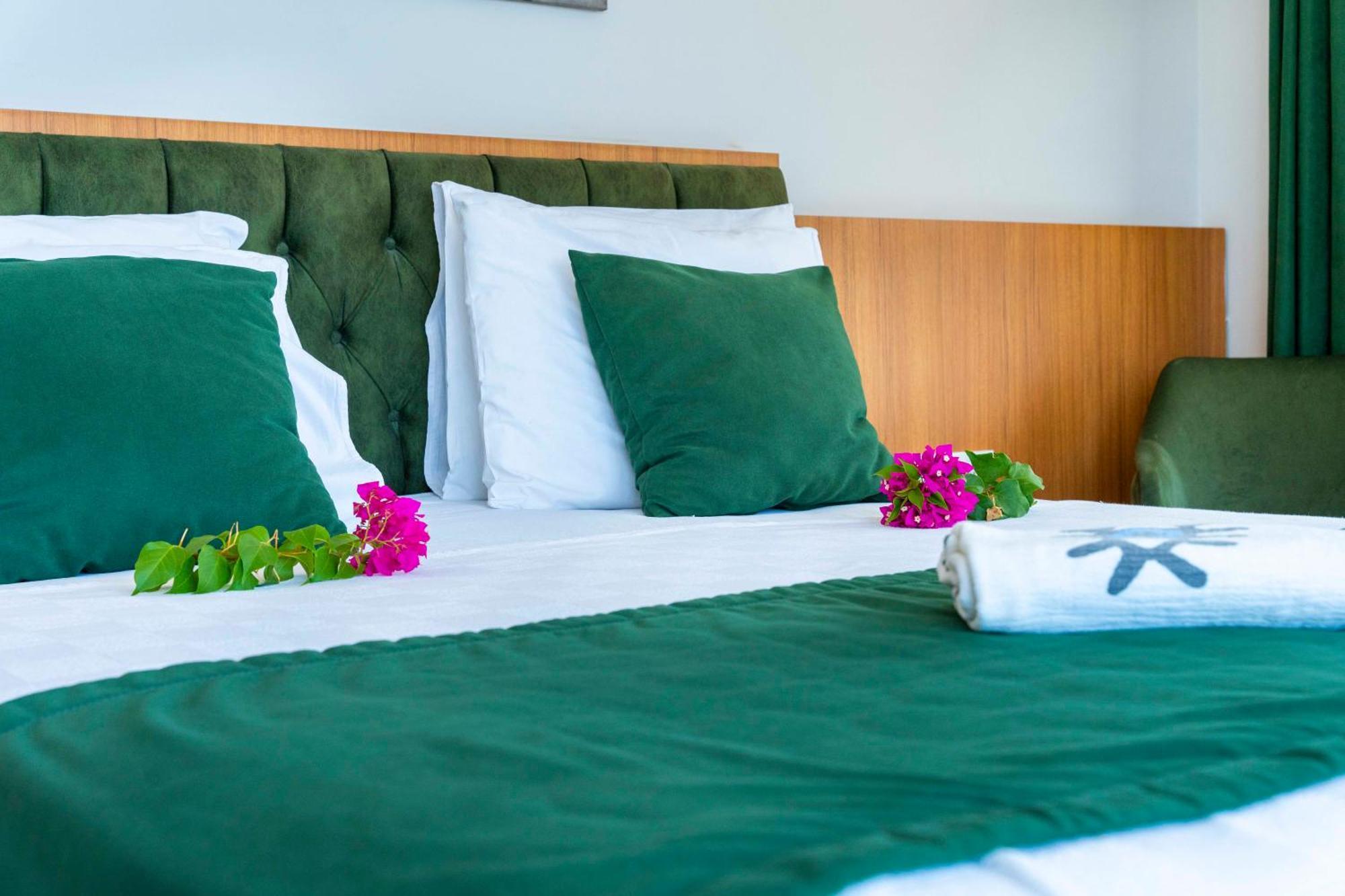 Hotel Exclusive Mogons