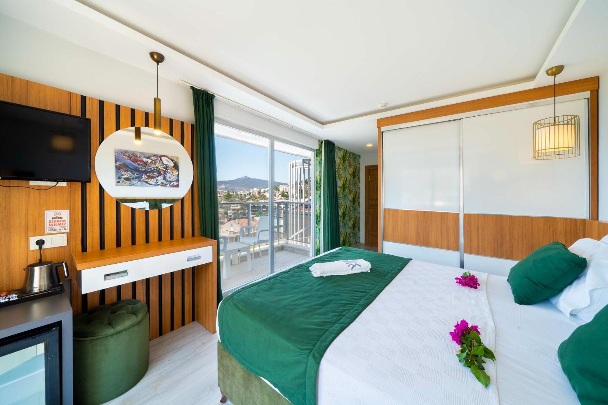 Exclusive Mogons * Kalkan