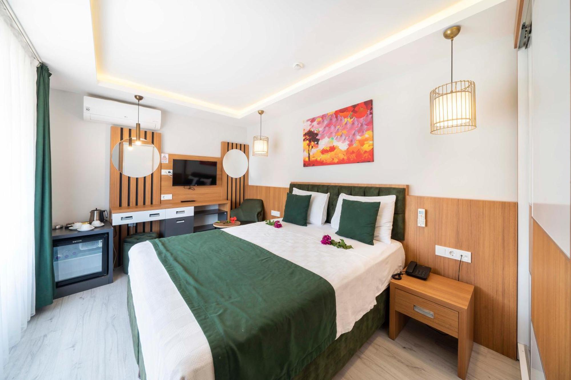 Exclusive Mogons Kalkan