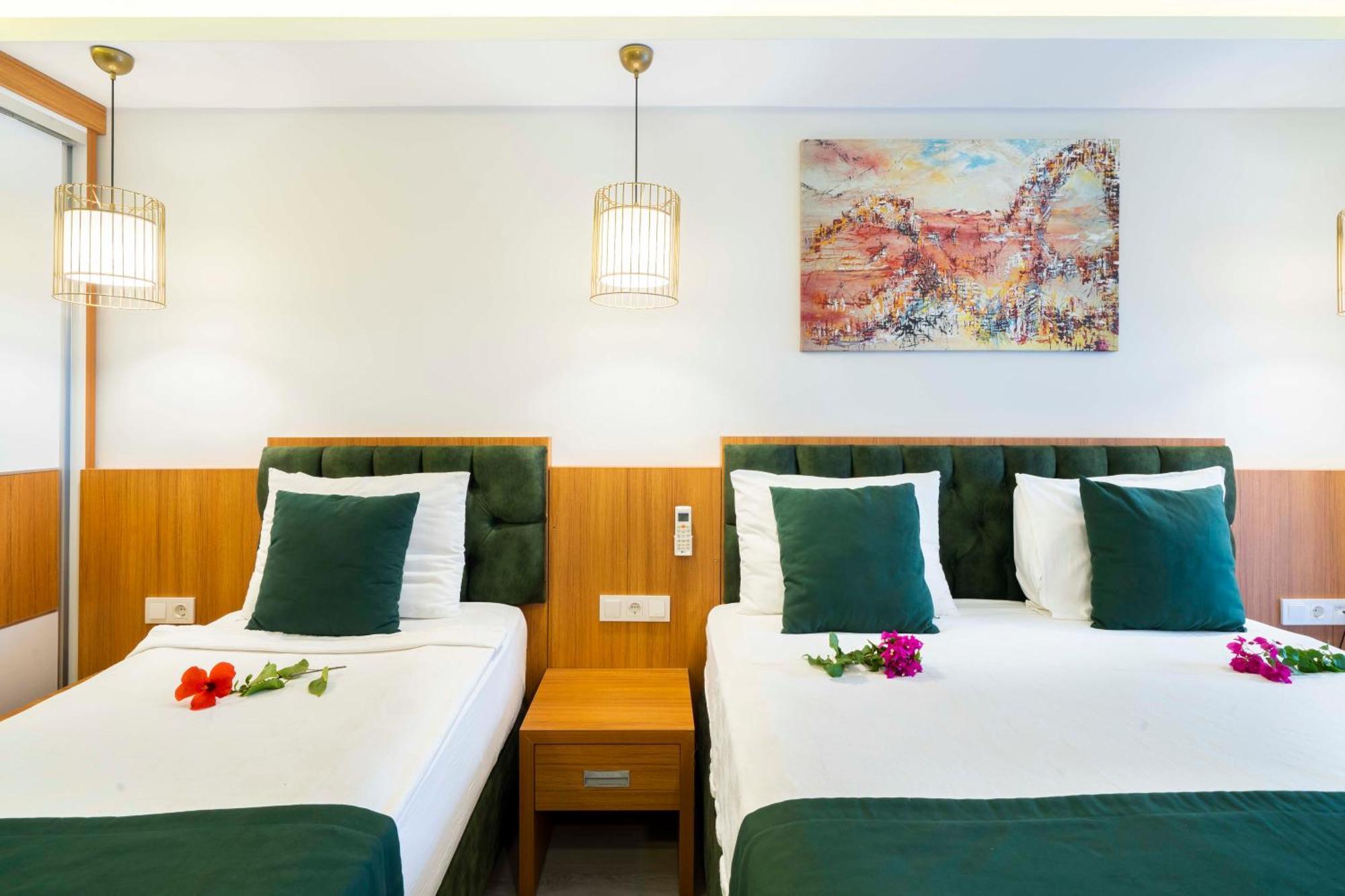 Hotel Exclusive Mogons *