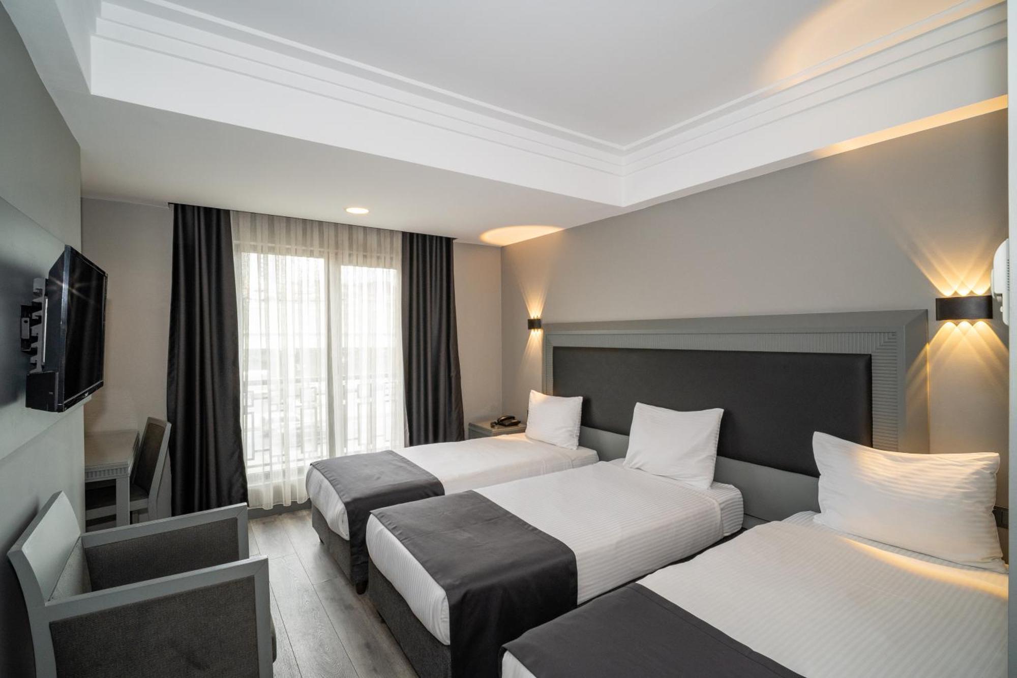 Grand S Hotel