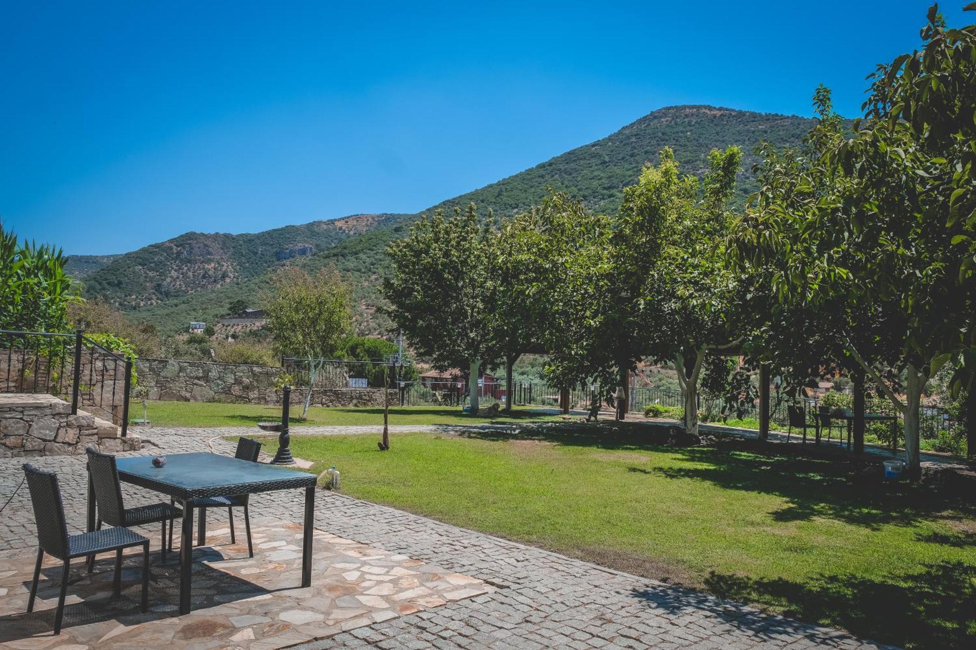 Natureland Efes Aparthotel