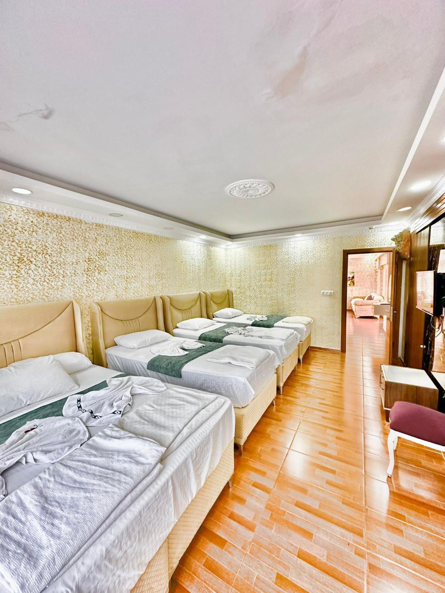 Aparthotel Hagia Sophia Liffe Apartmentd *