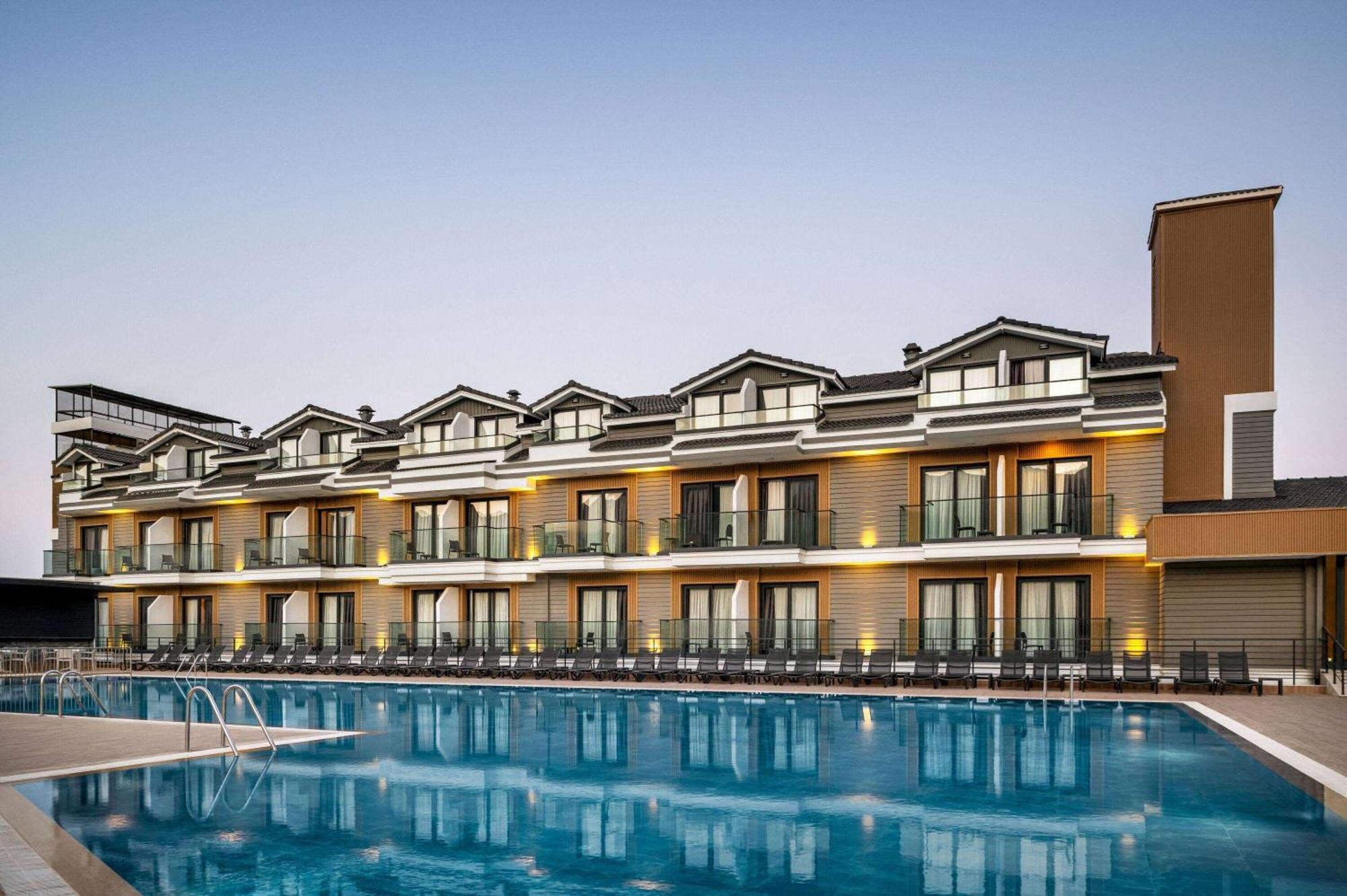 Ramada By Wyndham Pamukkale Thermal 5* Denizli (Denizli)