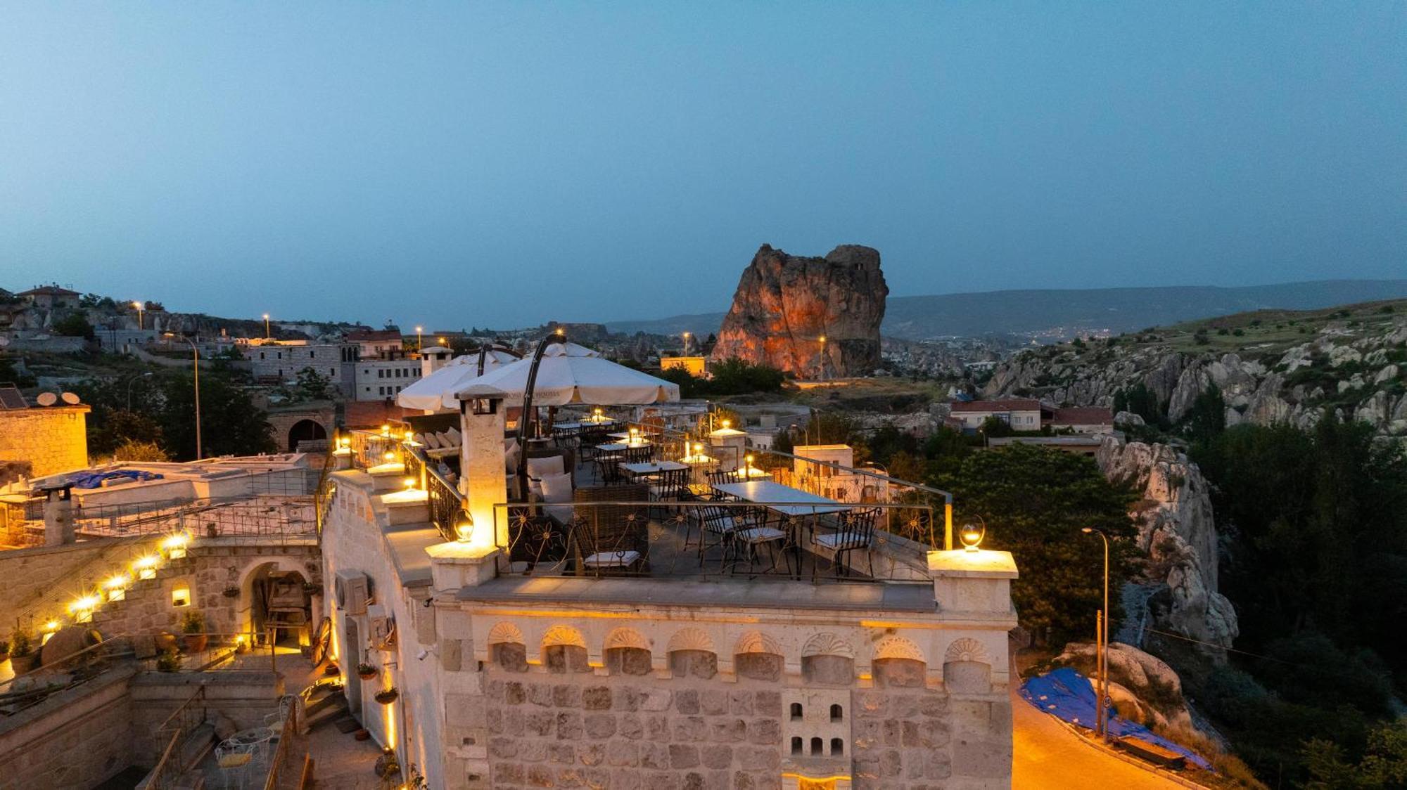 Hotel Tafoni Cave
