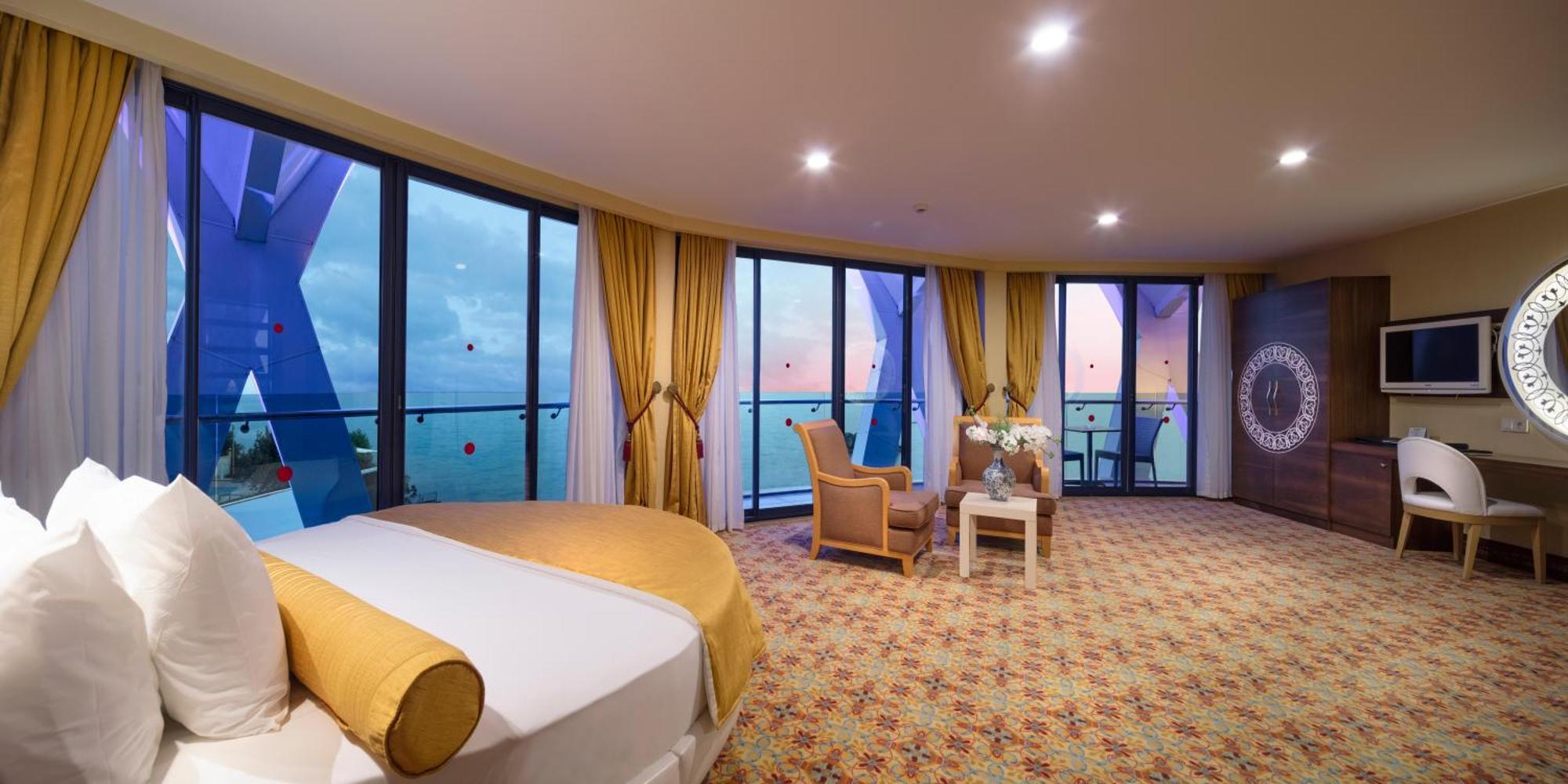 Granada Luxury 5*
