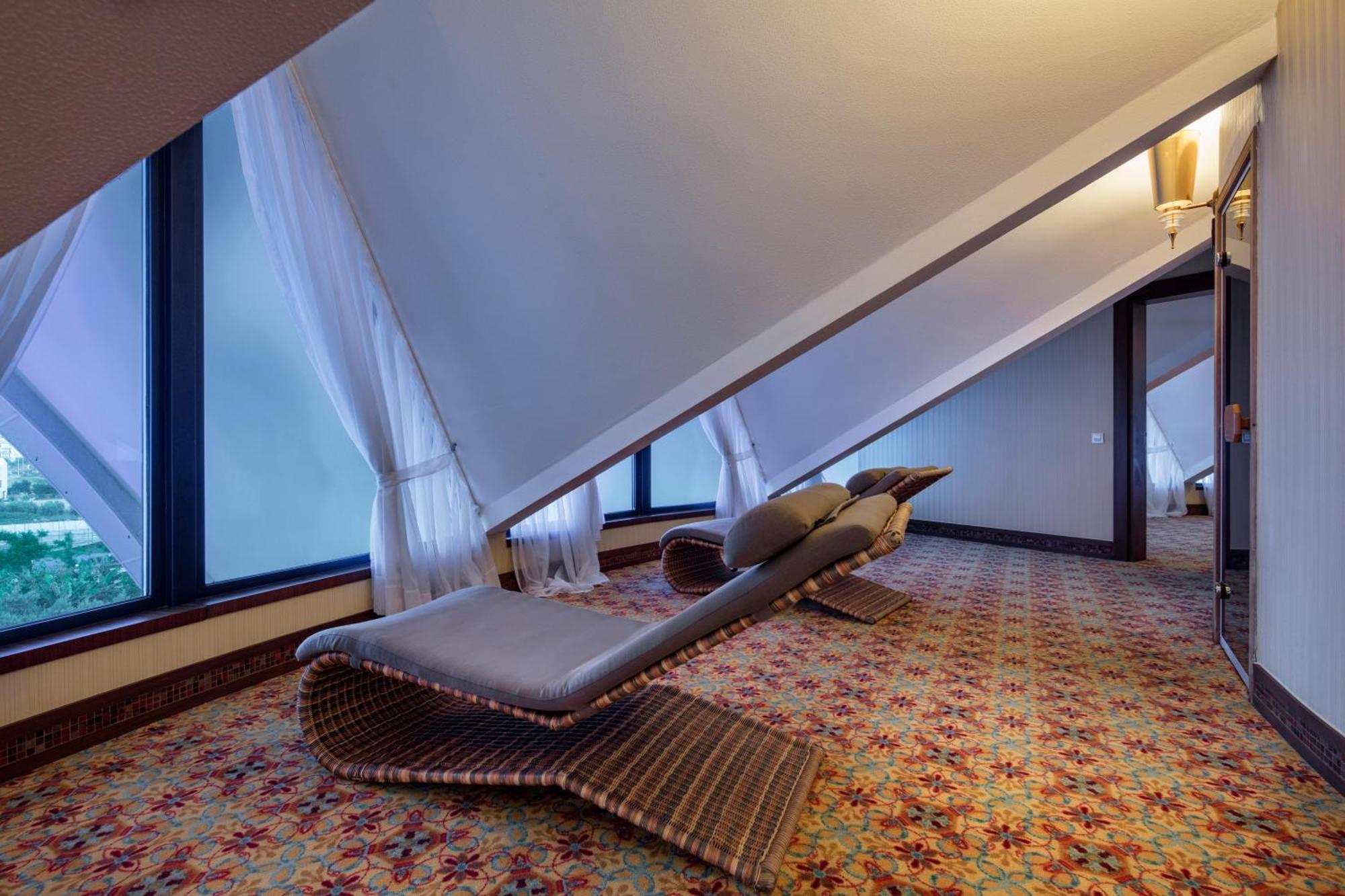Granada Luxury
