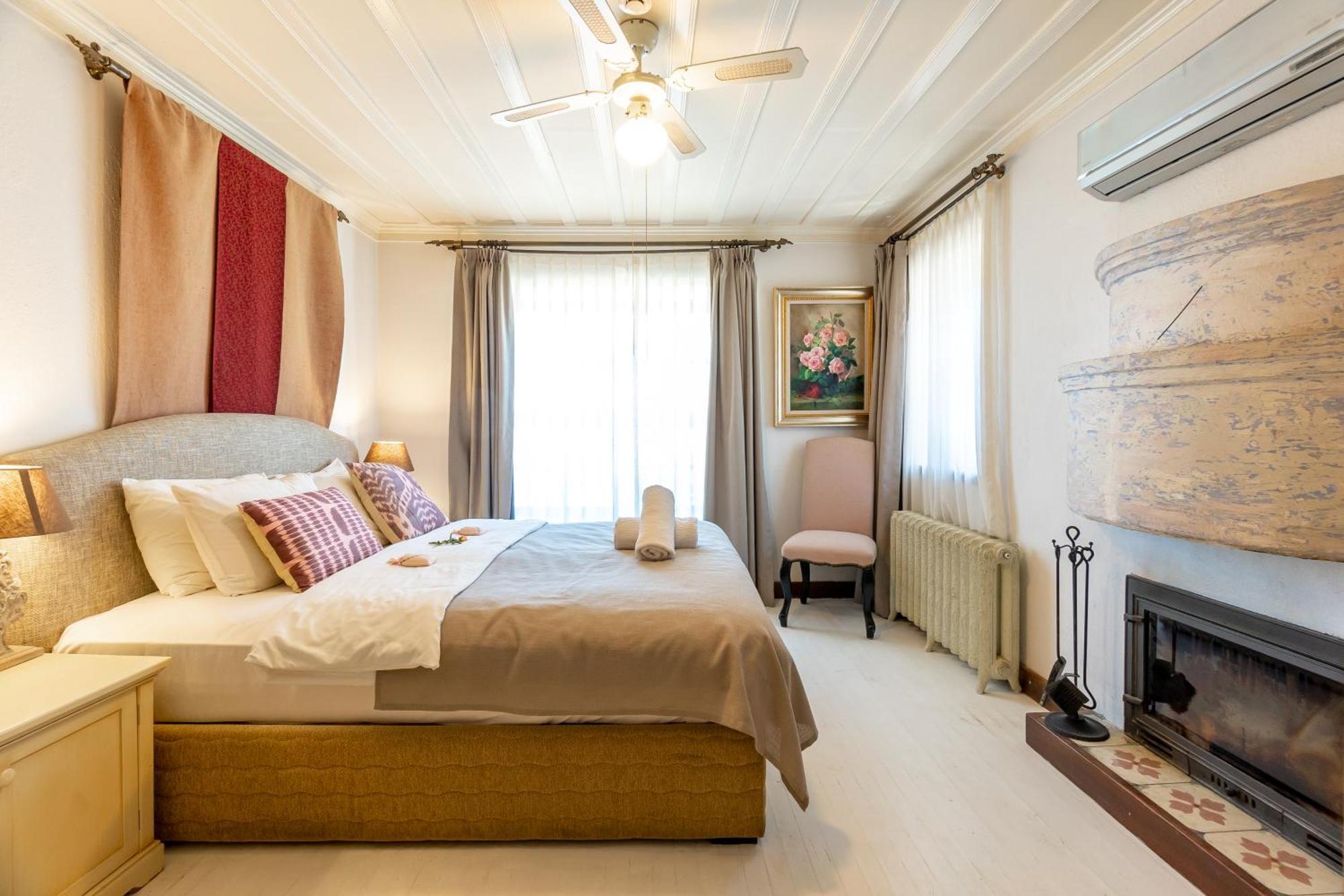 Gullu Konaklari Inn Selcuk