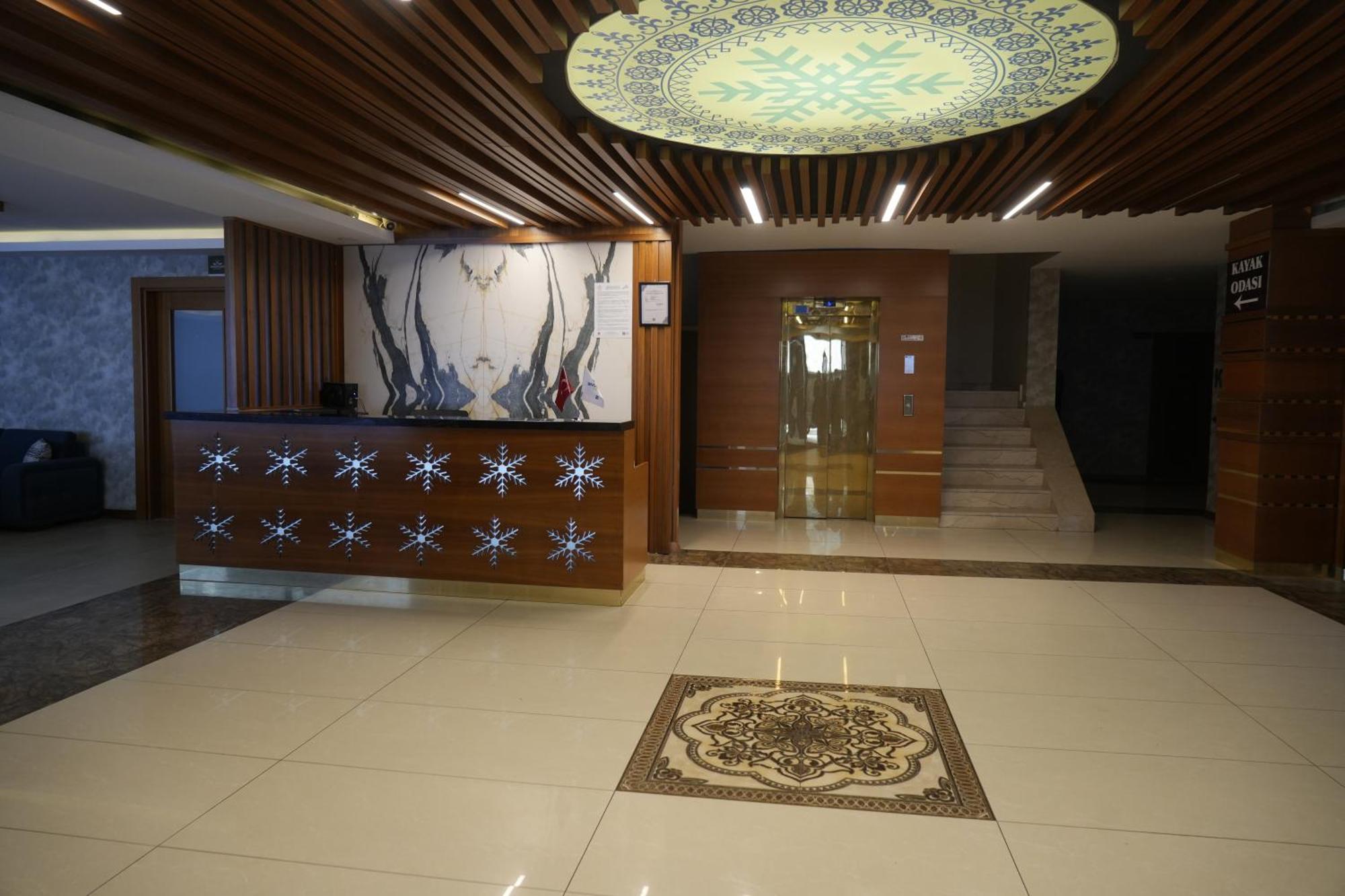 Snowflake Dag & Hotel Sarikamis