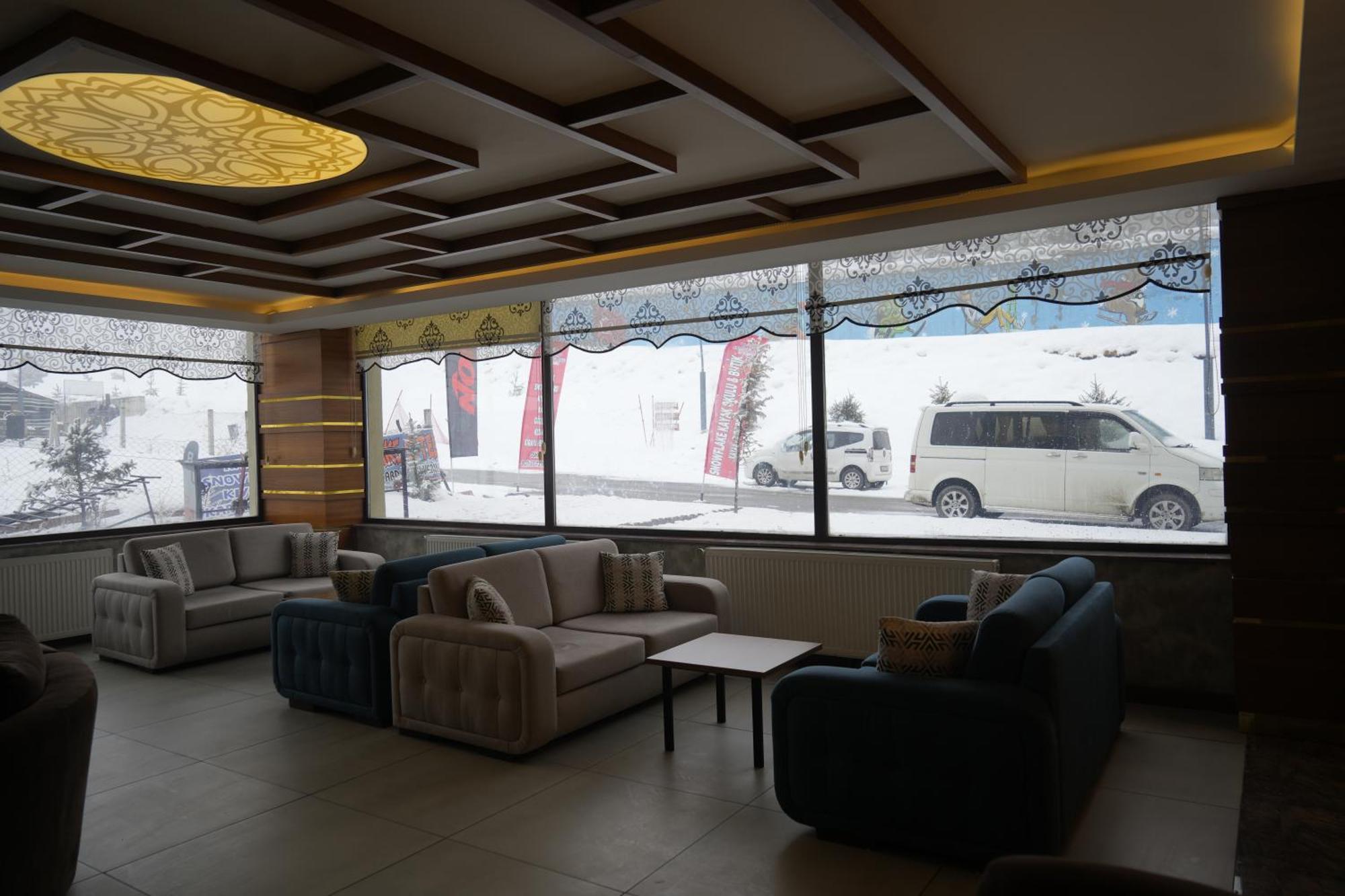 Snowflake Dag & Hotel Sarikamis