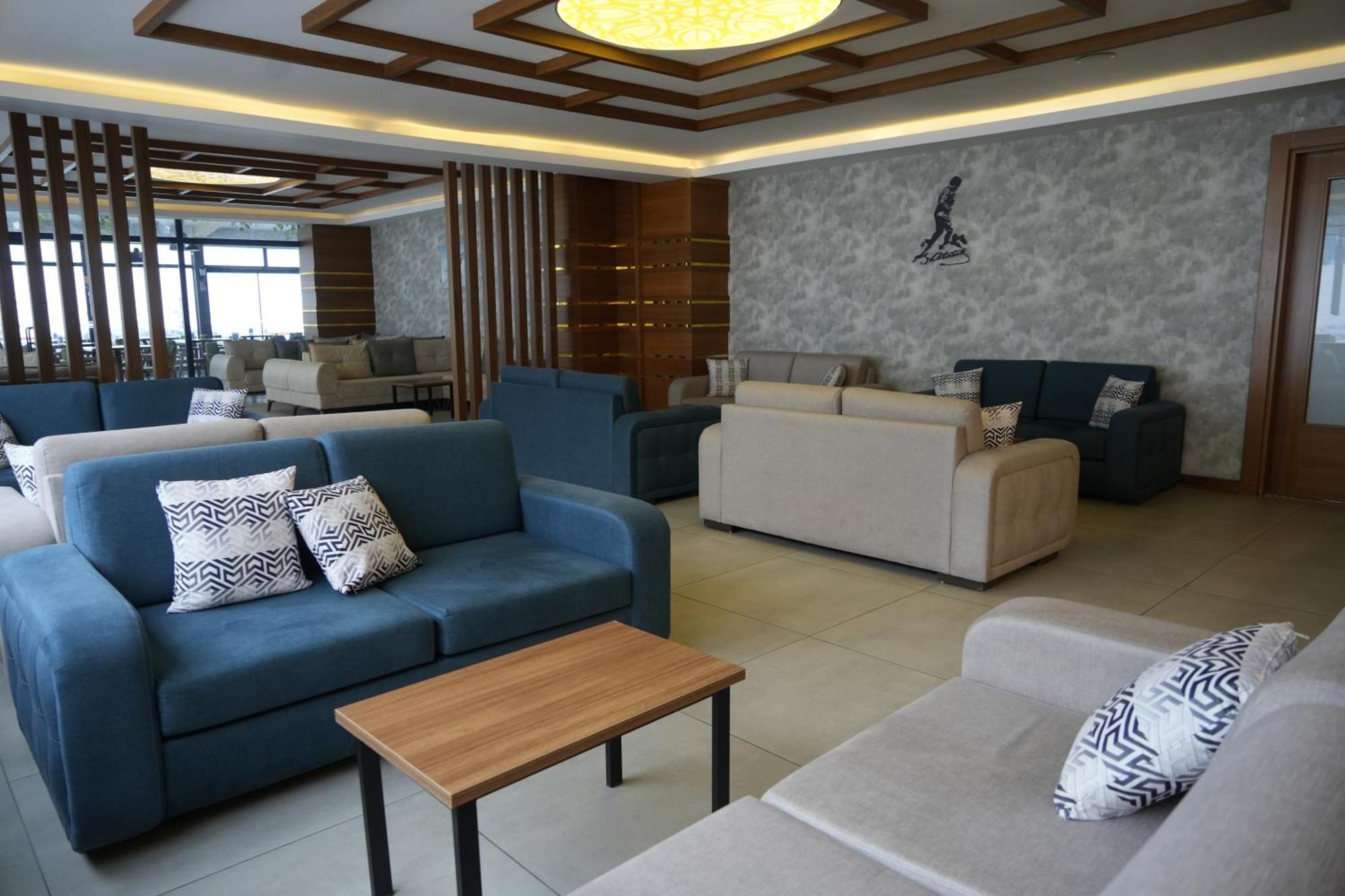 Snowflake Dag & Hotel 3*