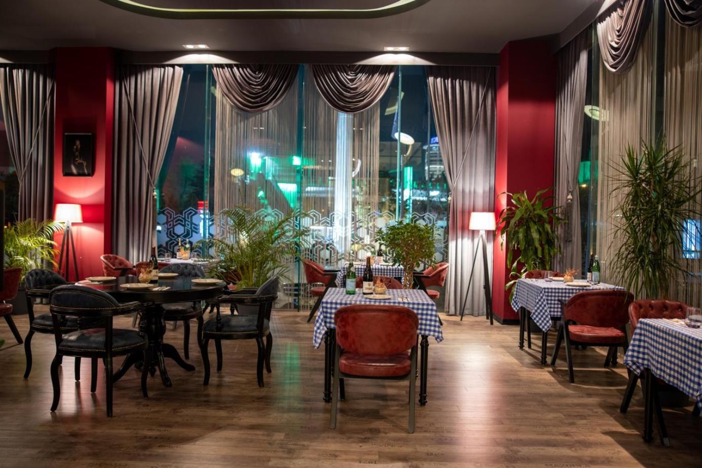 Hotel Anemon Grand