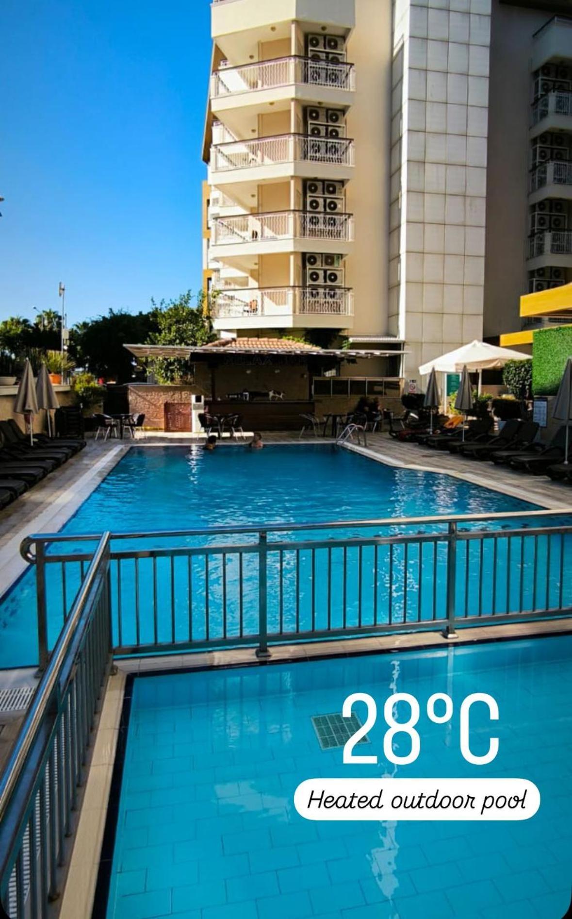 Riviera & Hotel 4*