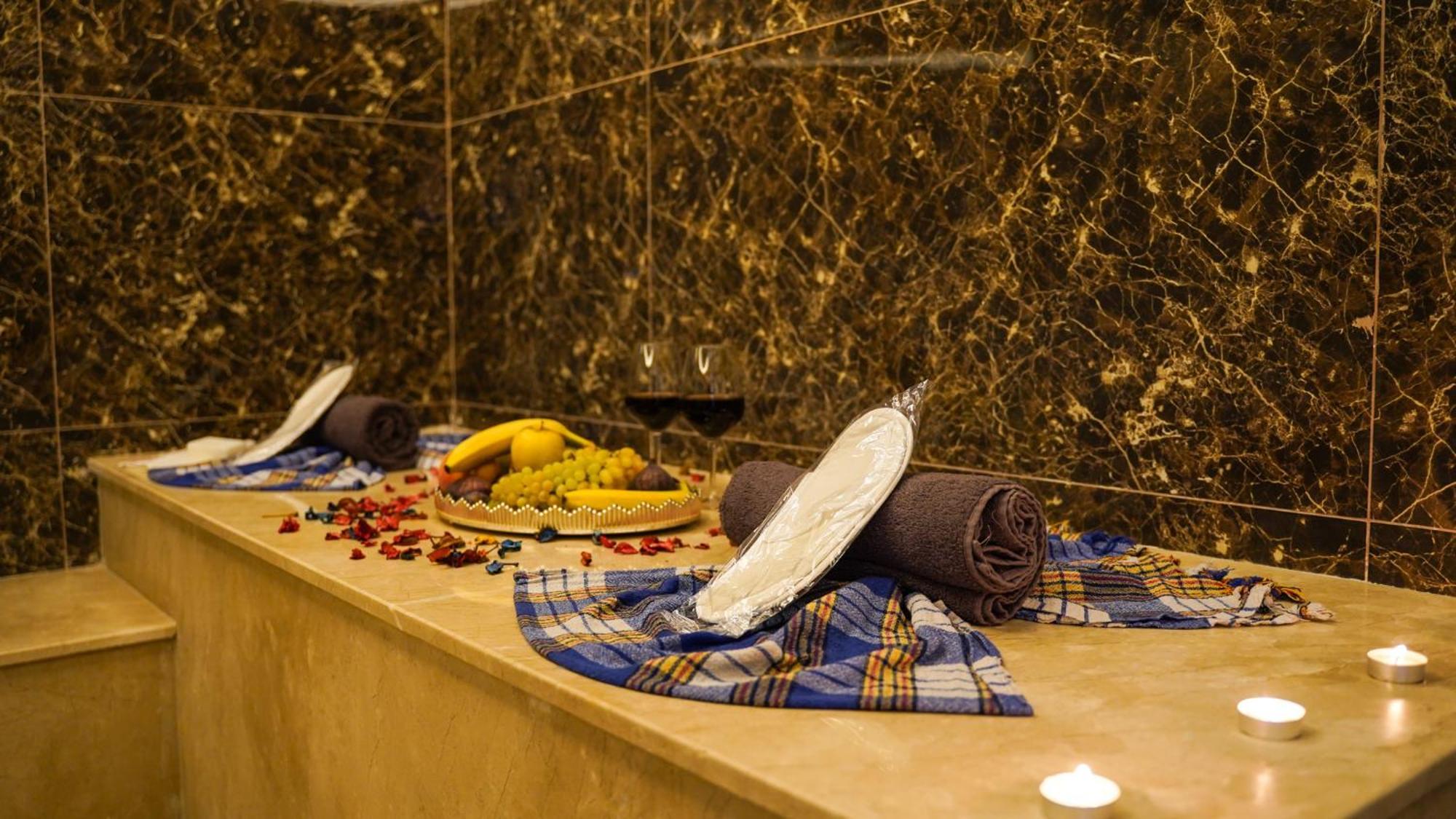 Cip & - Bakirkoey Center 4*