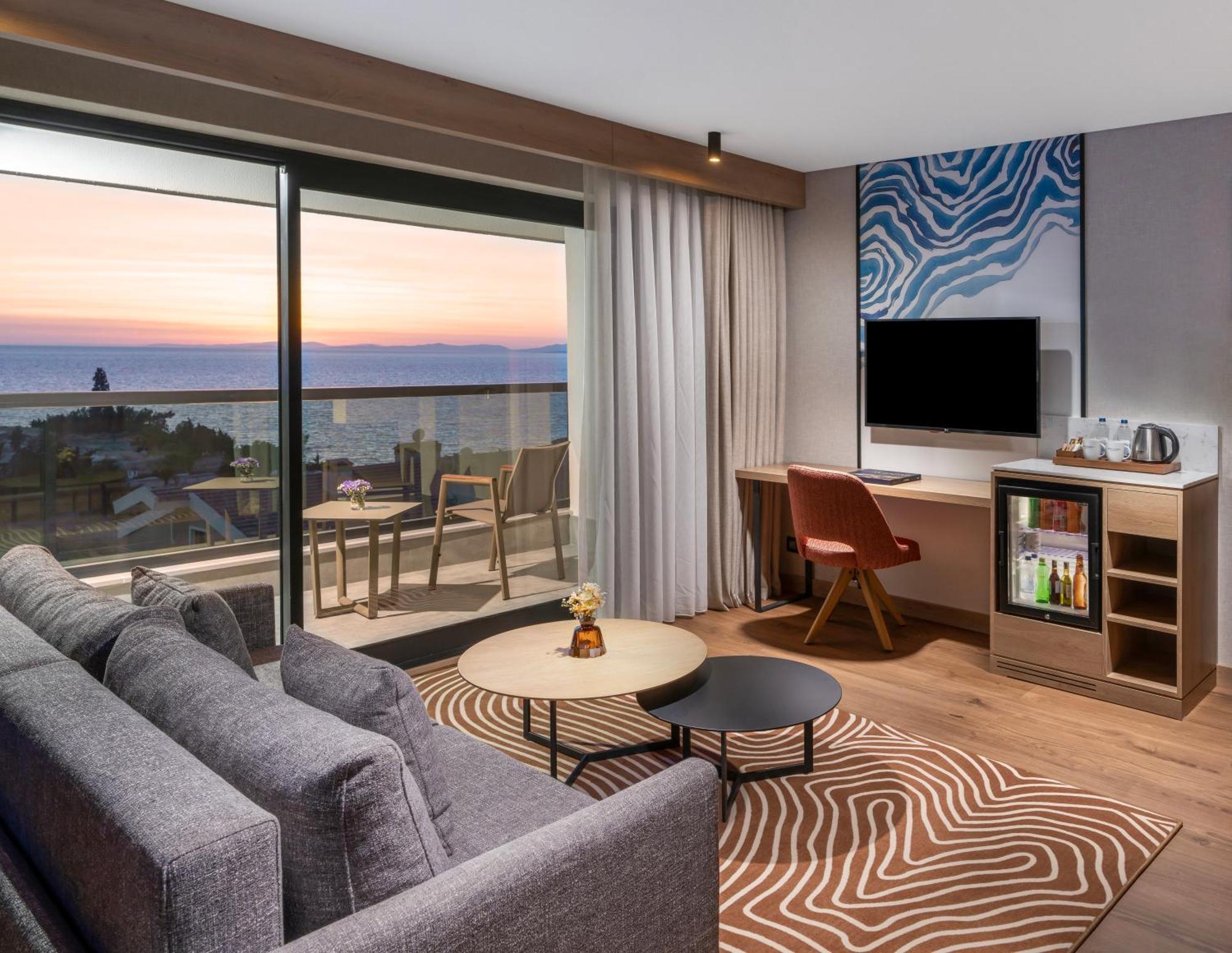 Elite World Hotel