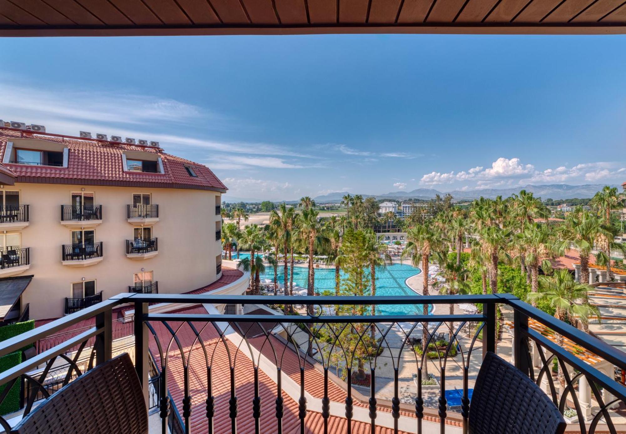 Numa Club Hotel