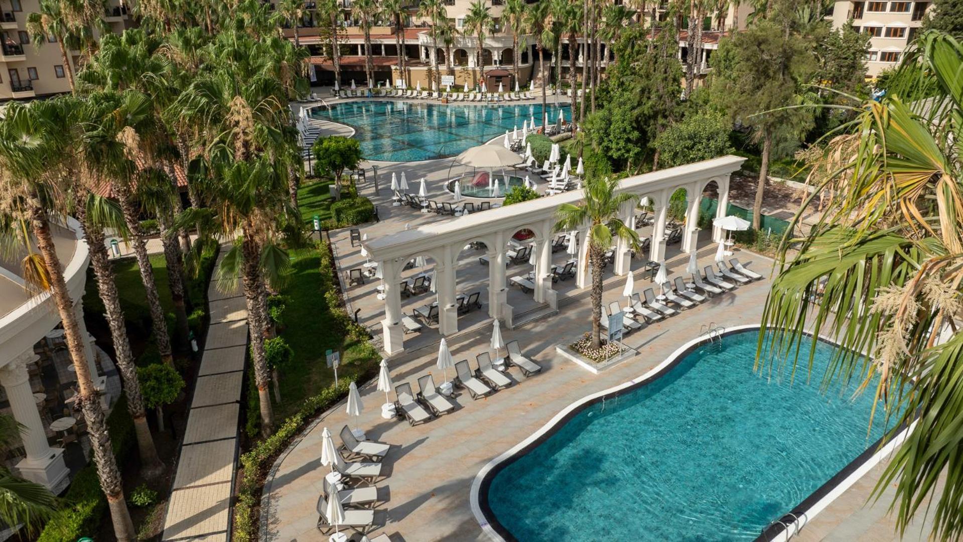 Hotel Numa Club