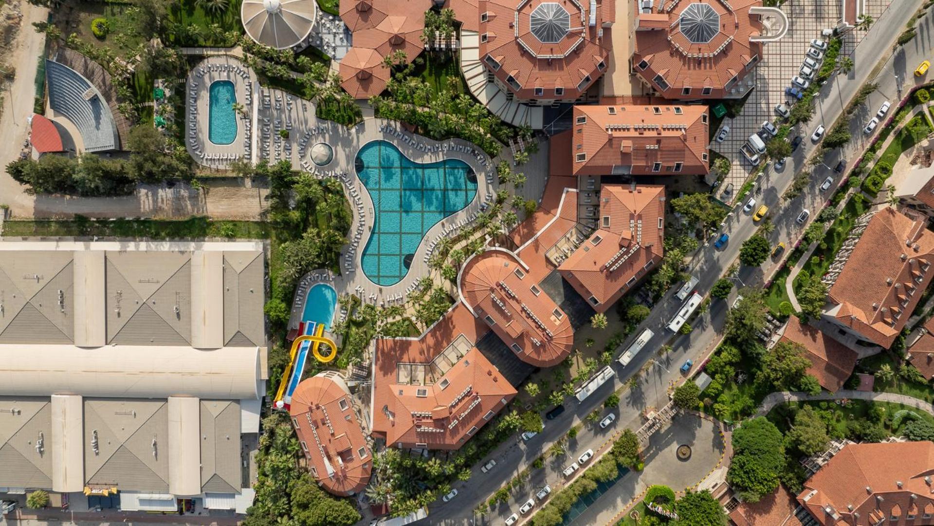 Numa Club Hotel 5*