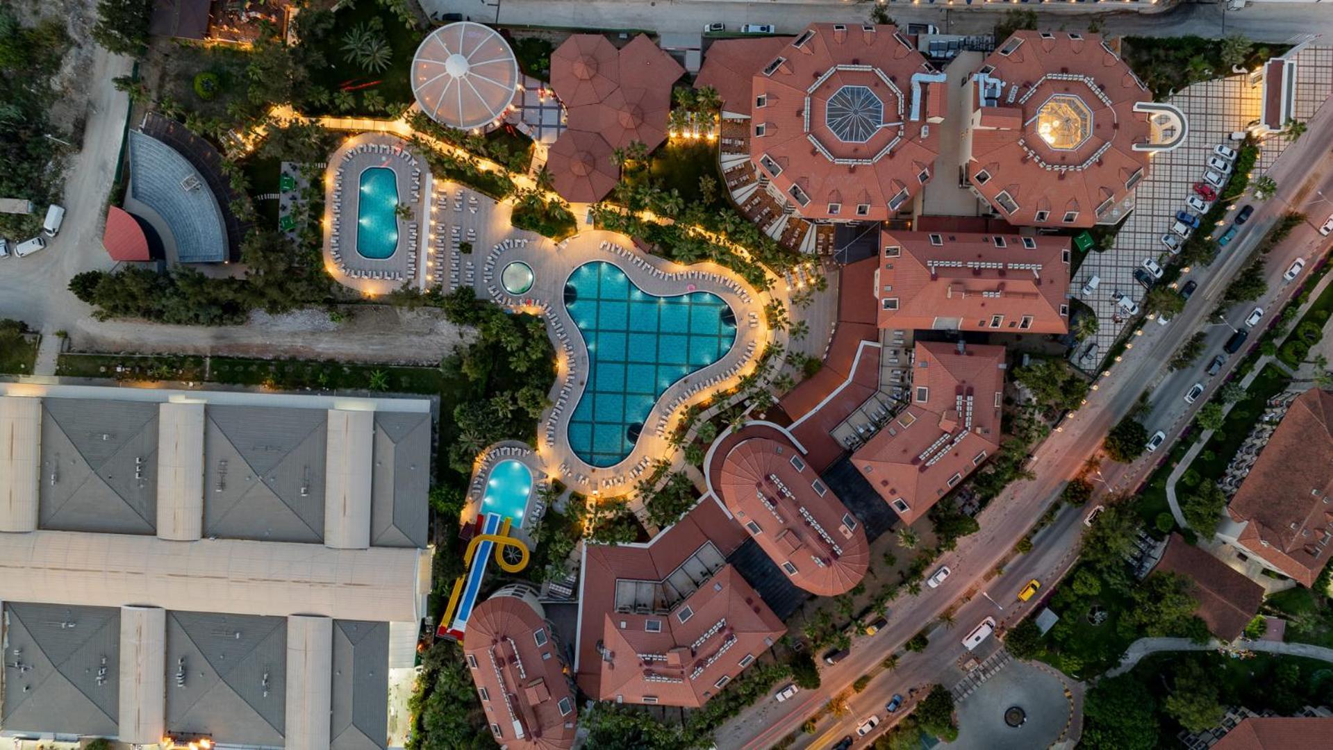 Numa Club Hotel 5*
