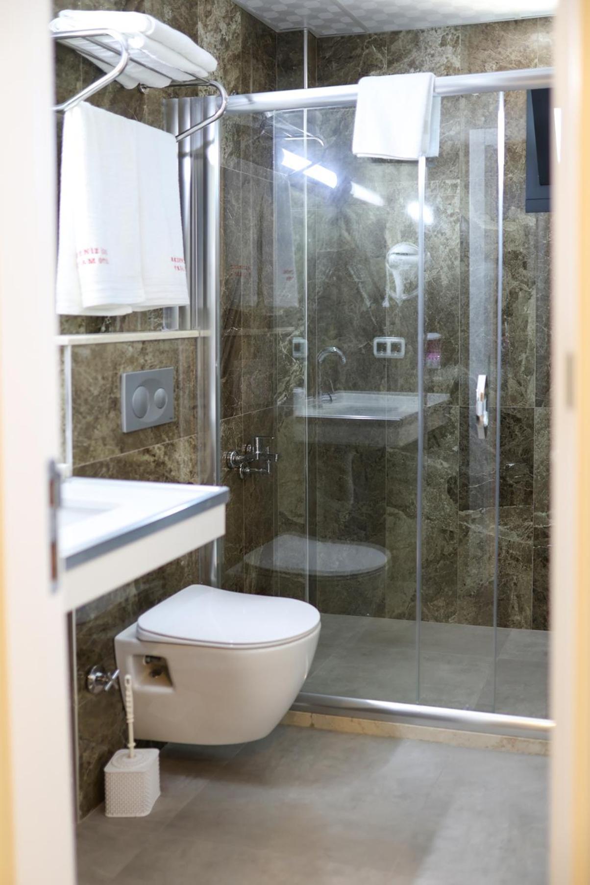 Akdeniz Yasam Hotel 3*