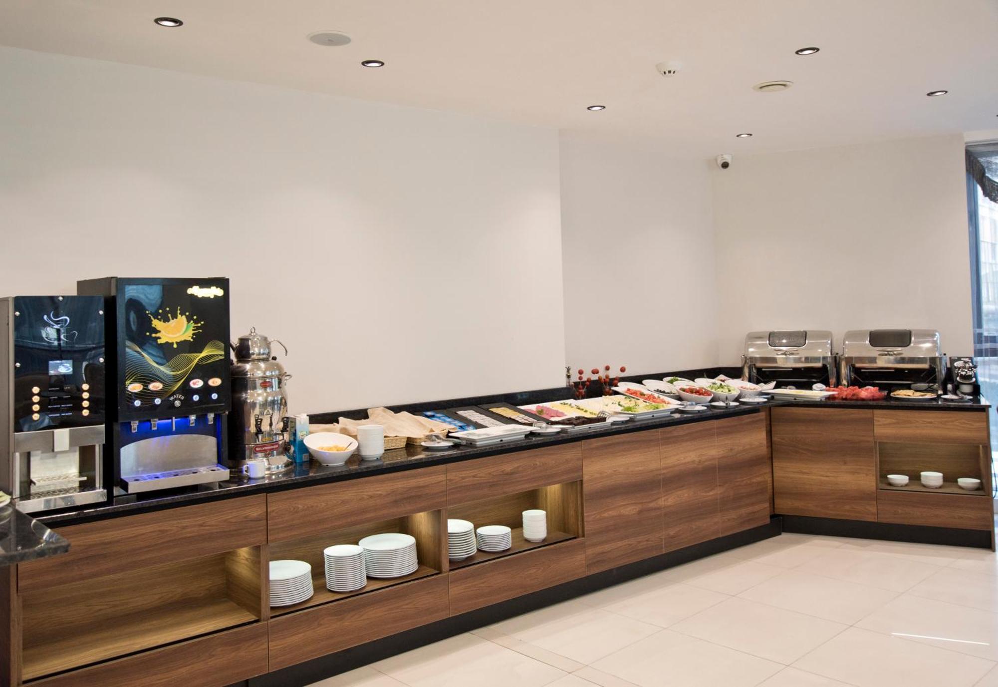 Valide Hotel